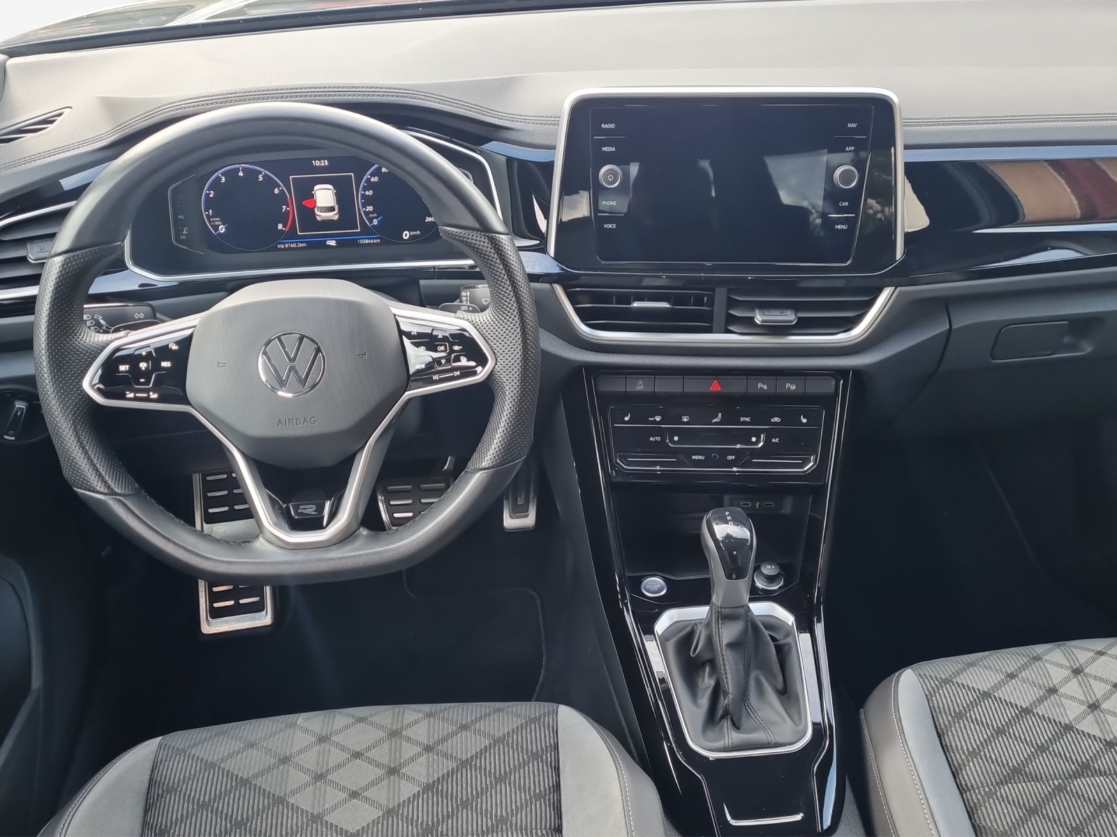 VW T-Roc 1.5 TSI EVO R-Line DSG-image-8
