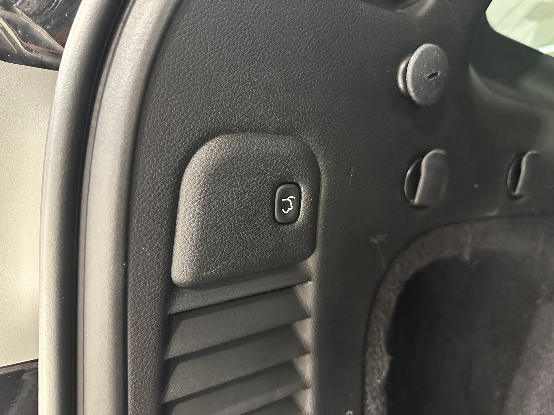 JEEP Grand Cherokee 3.0 CRD Overland Automatic-image-28