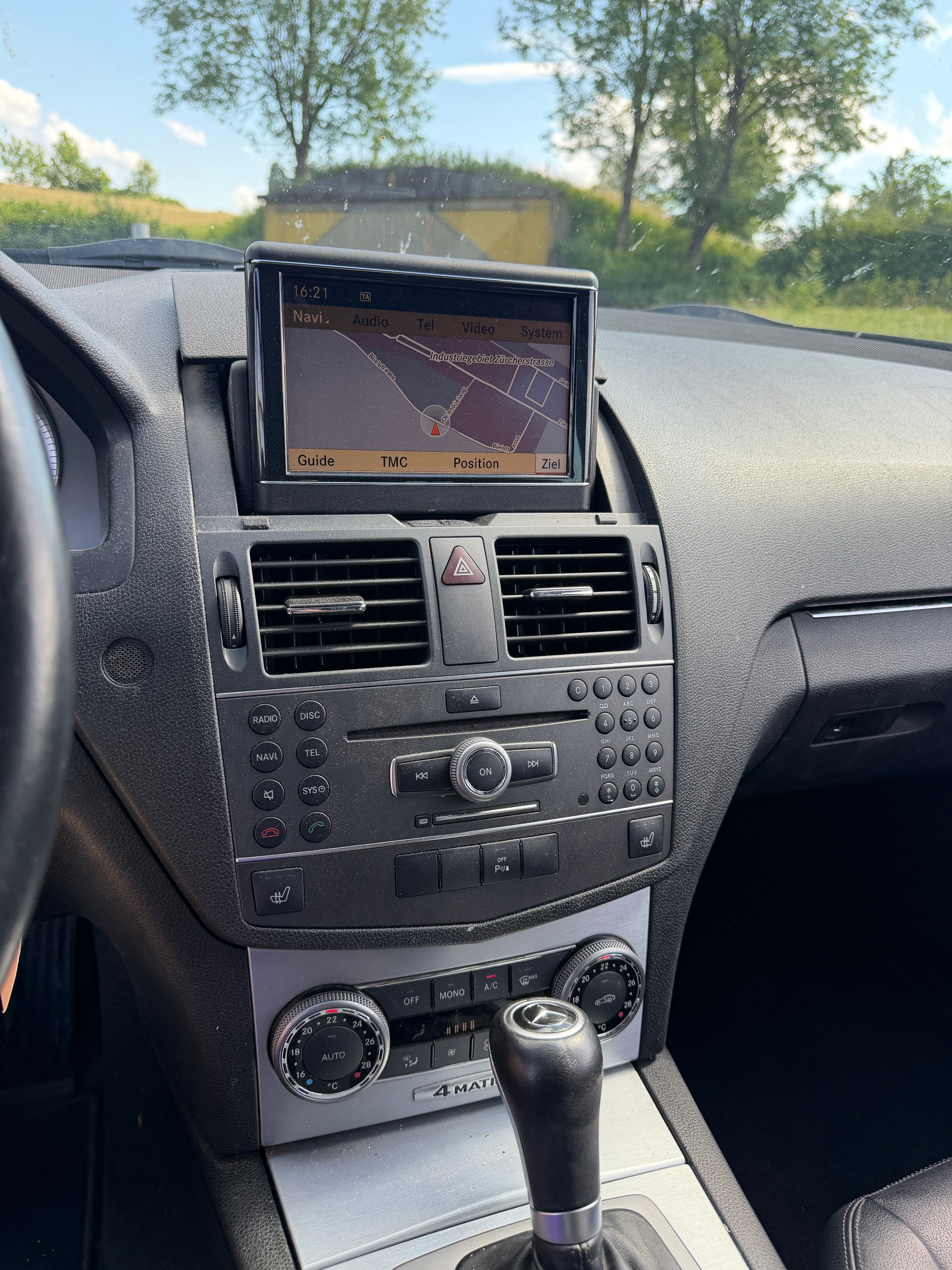 MERCEDES-BENZ C 250 CDI BlueEff. Avantgarde 4Matic 7G-Tronic-image-11