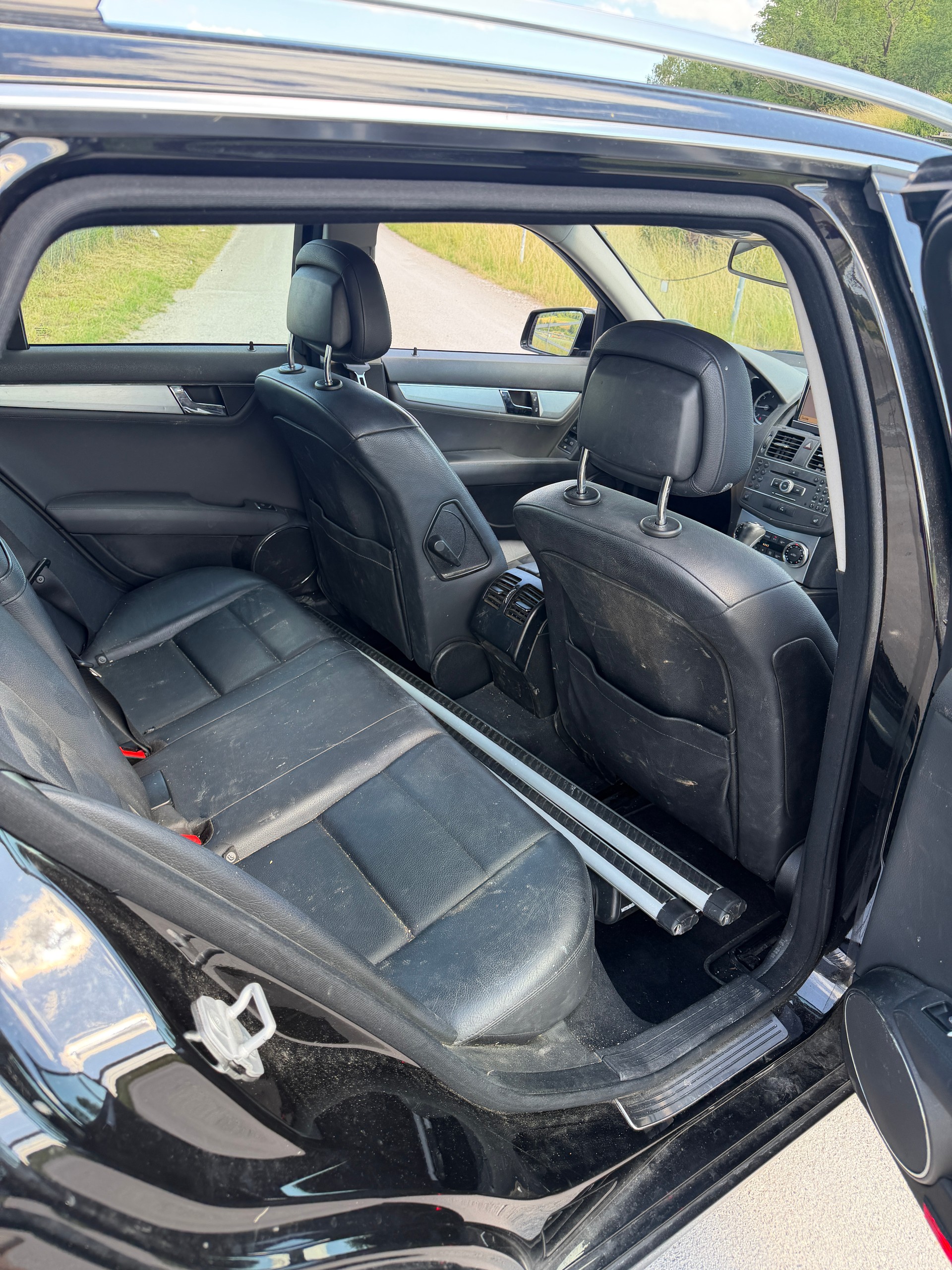 MERCEDES-BENZ C 250 CDI BlueEff. Avantgarde 4Matic 7G-Tronic-image-15