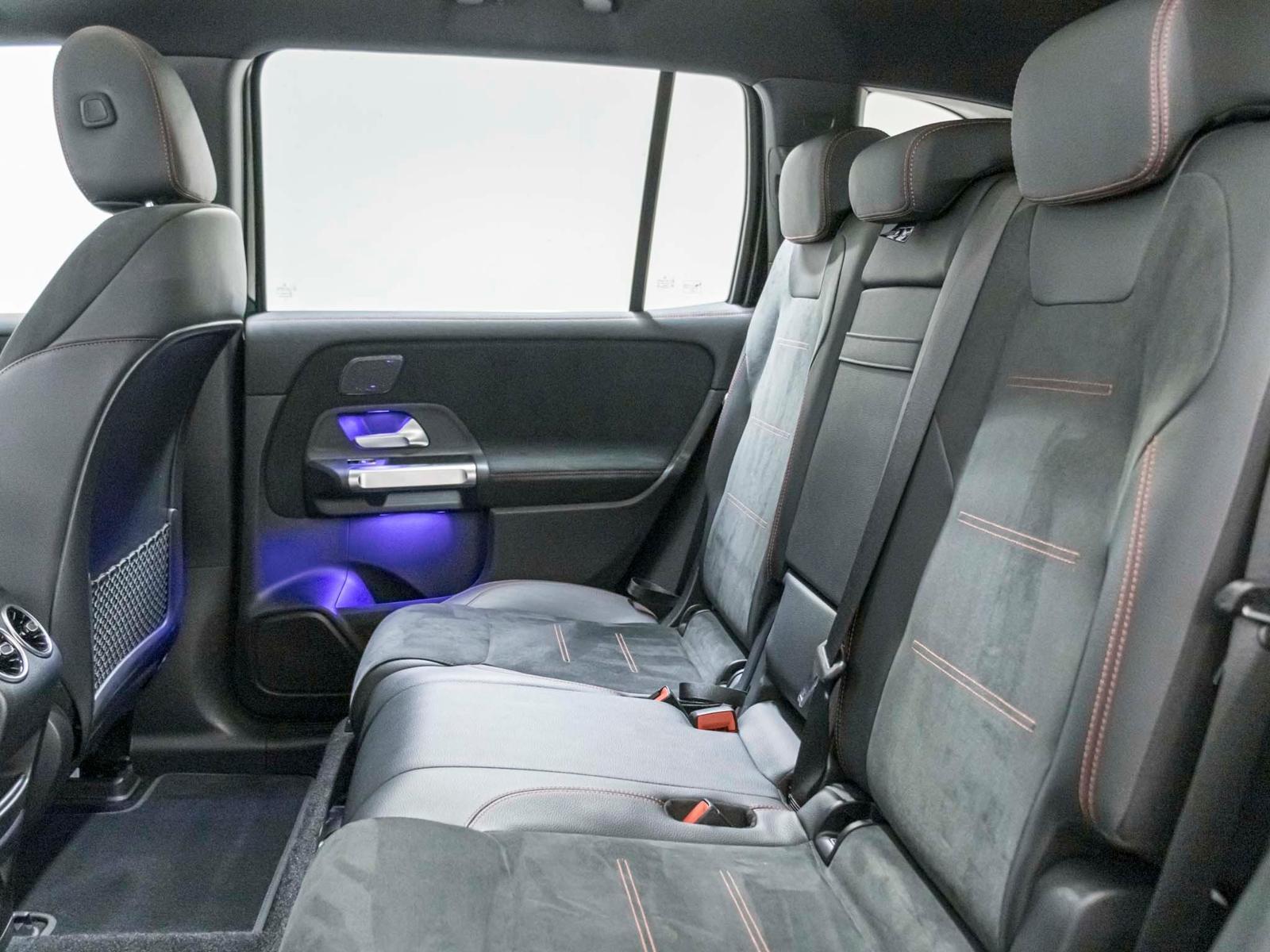 MERCEDES-BENZ EQB 350 4MATIC-image-8