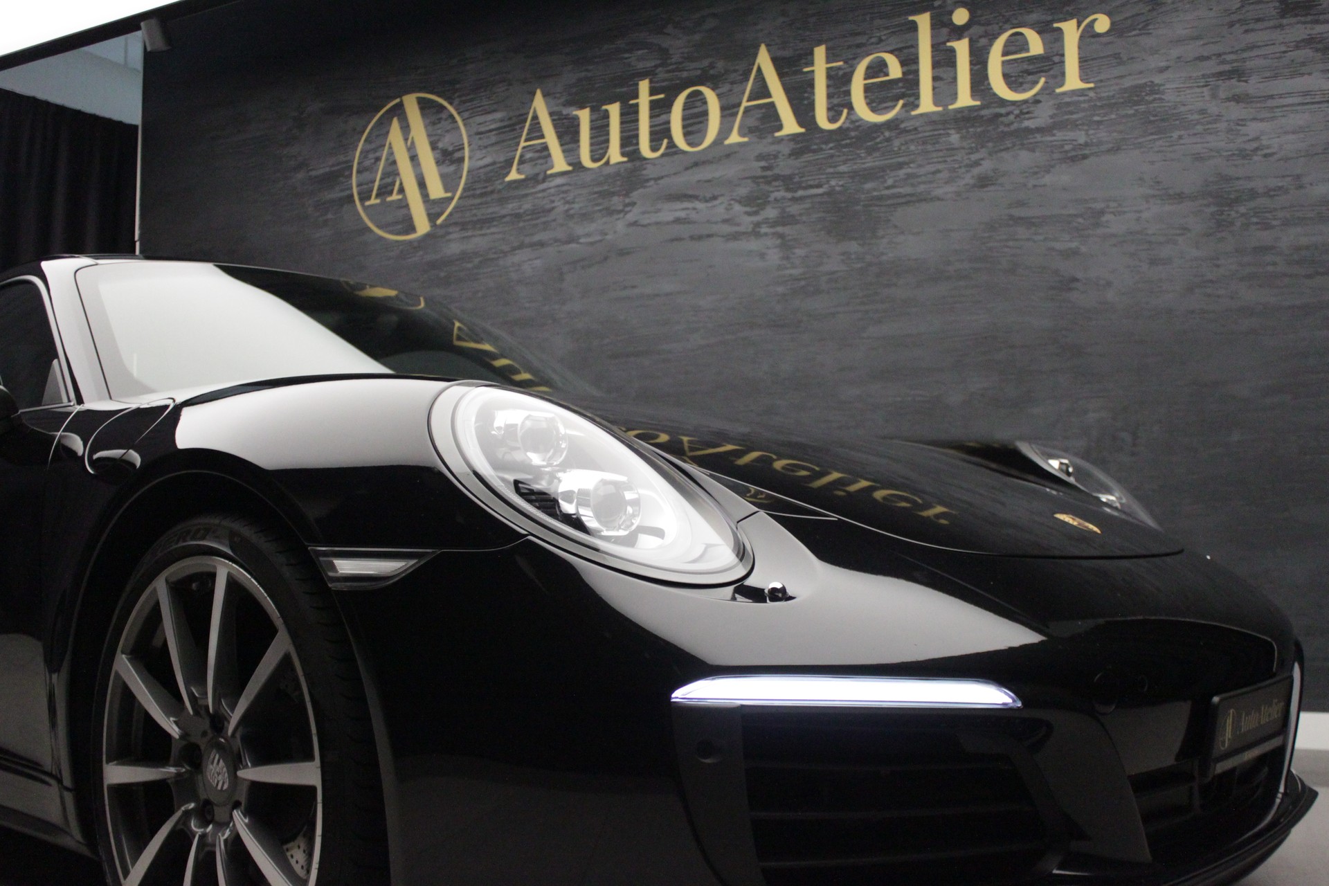 PORSCHE 911 Carrera 4 PDK-image-7
