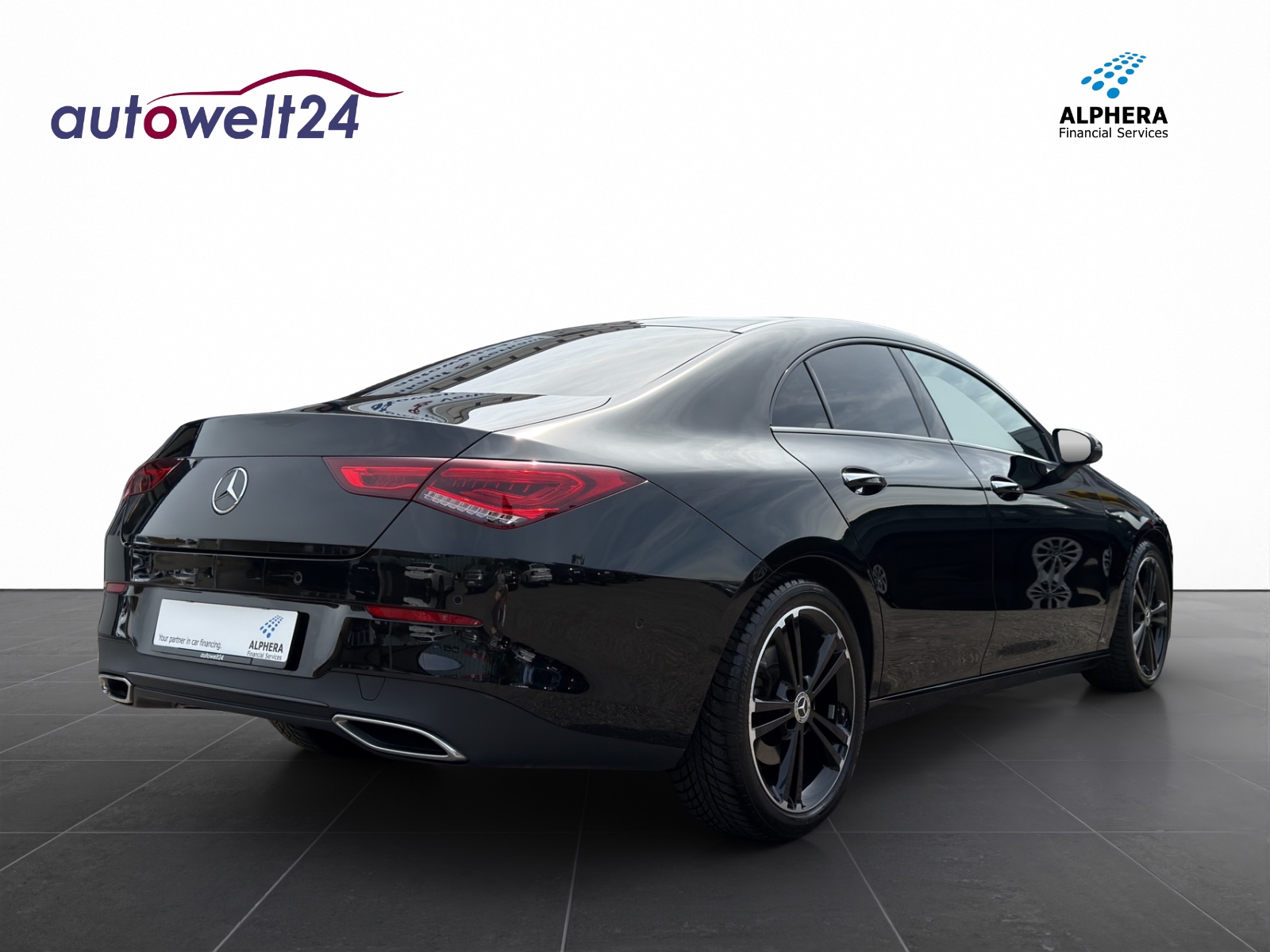 MERCEDES-BENZ CLA 220 d 4Matic Progressive 8G-DCT BLACK PACK-image-4