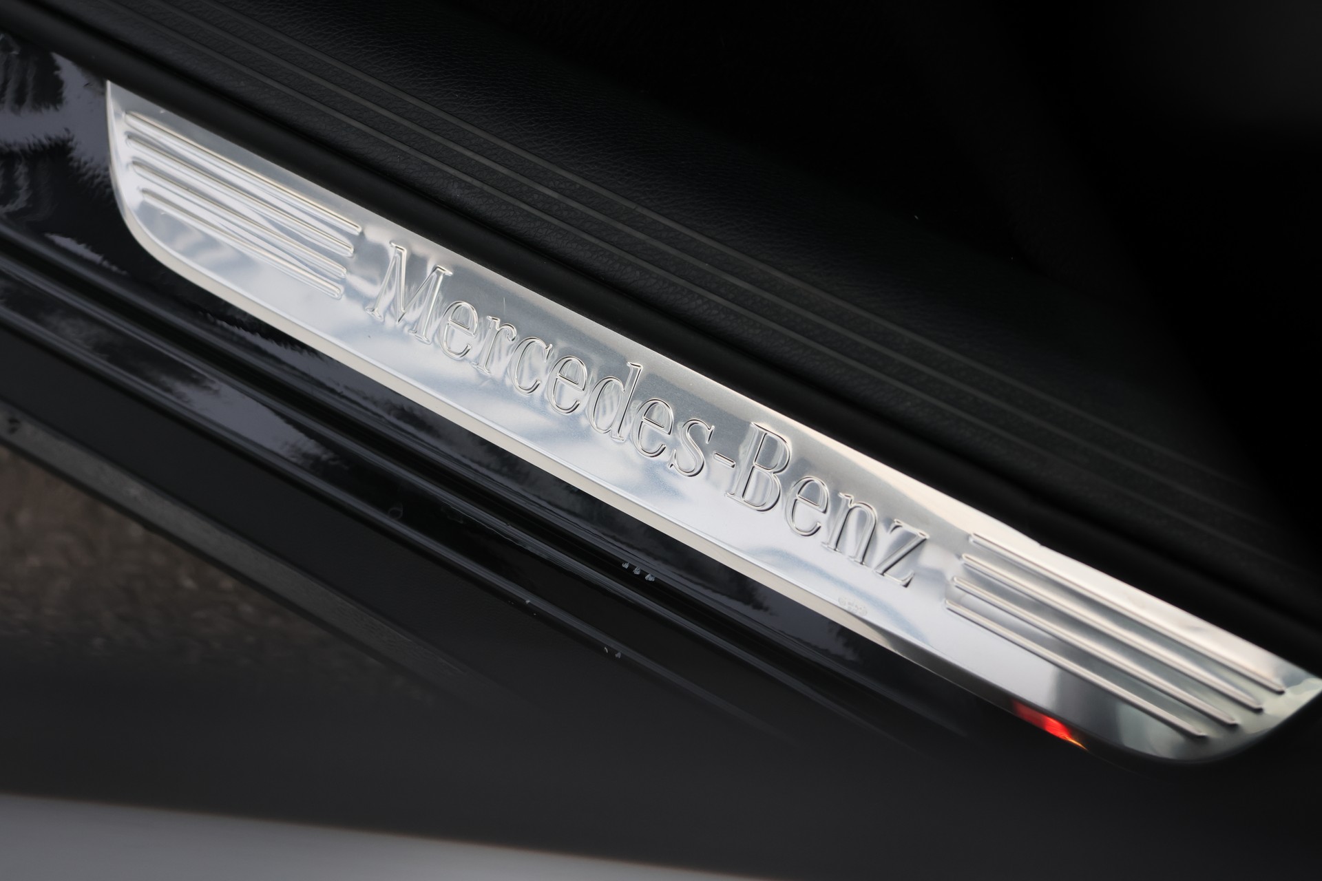 MERCEDES-BENZ GLC Coupé 350 e AMG Line 4Matic 7G-Tronic (CH)-image-20