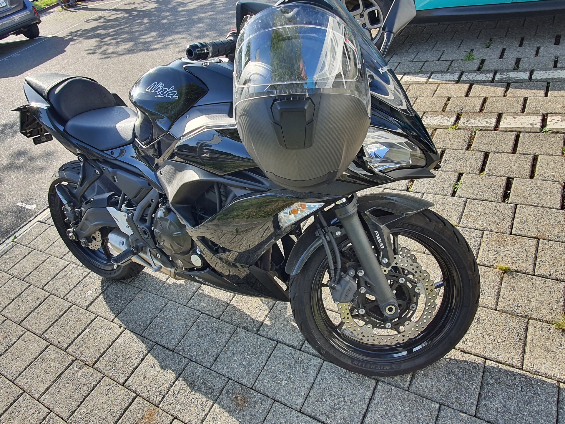 KAWASAKI Ninja 650 KRT ABS (35kW)-image-4