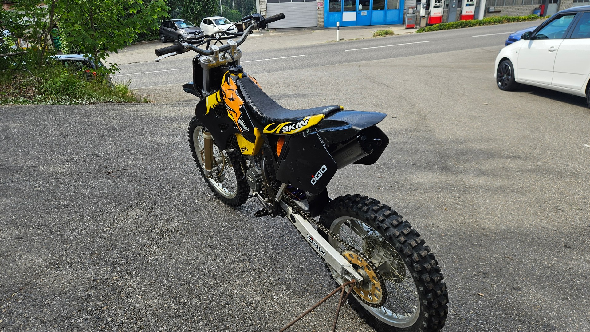 SUZUKI RM 125-image-0