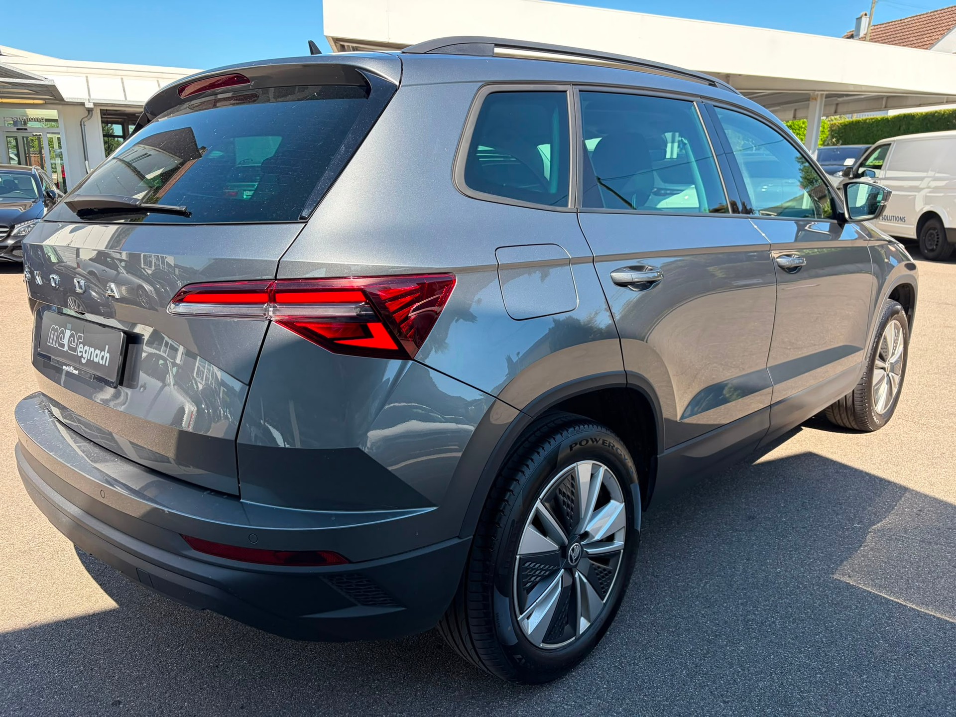 SKODA Karoq 2.0 TDI CR Ambition 4x4 DSG-image-8