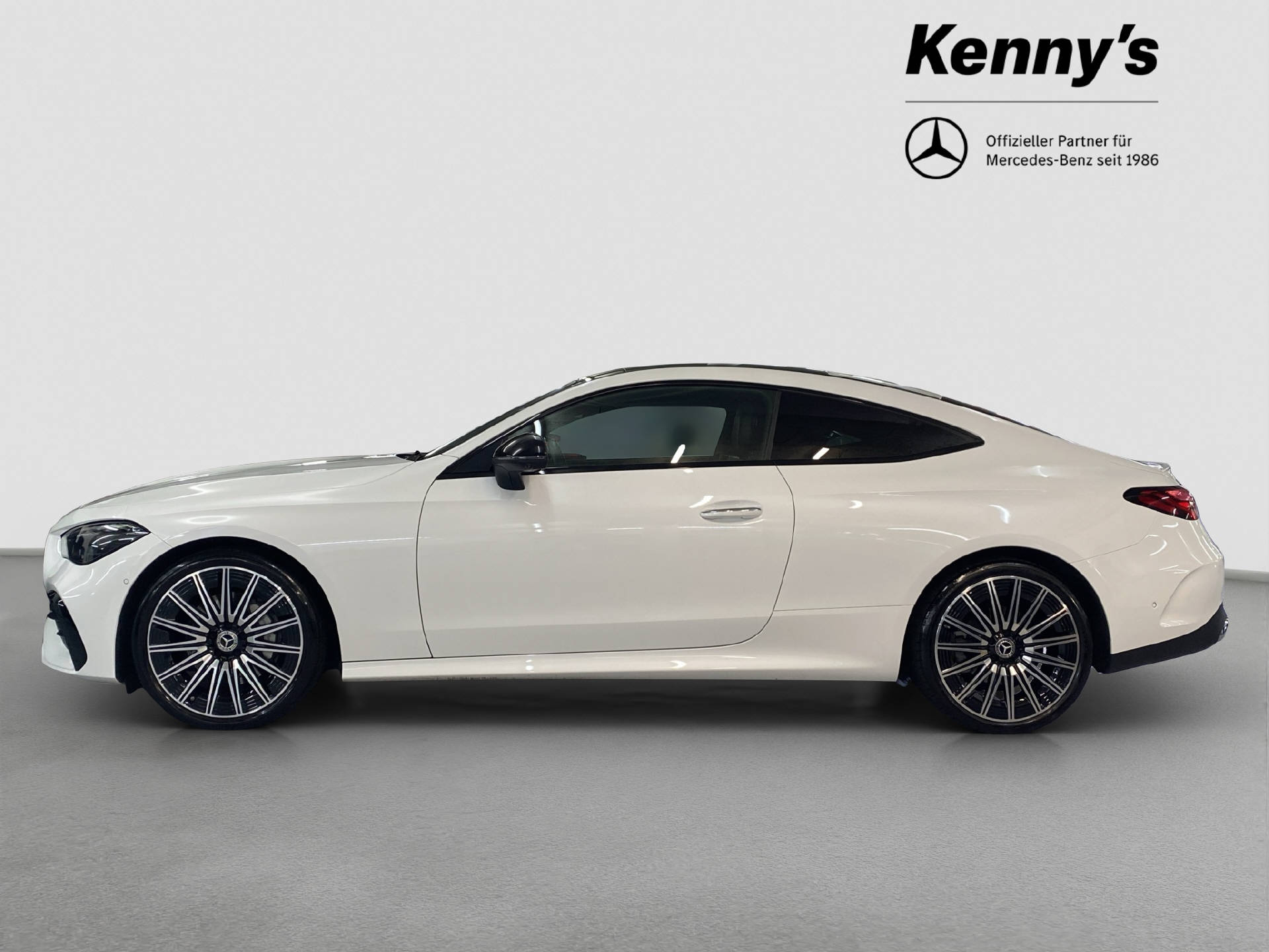 MERCEDES-BENZ CLE 300 AMG Line Coupé 4MATIC-showroom-element-2