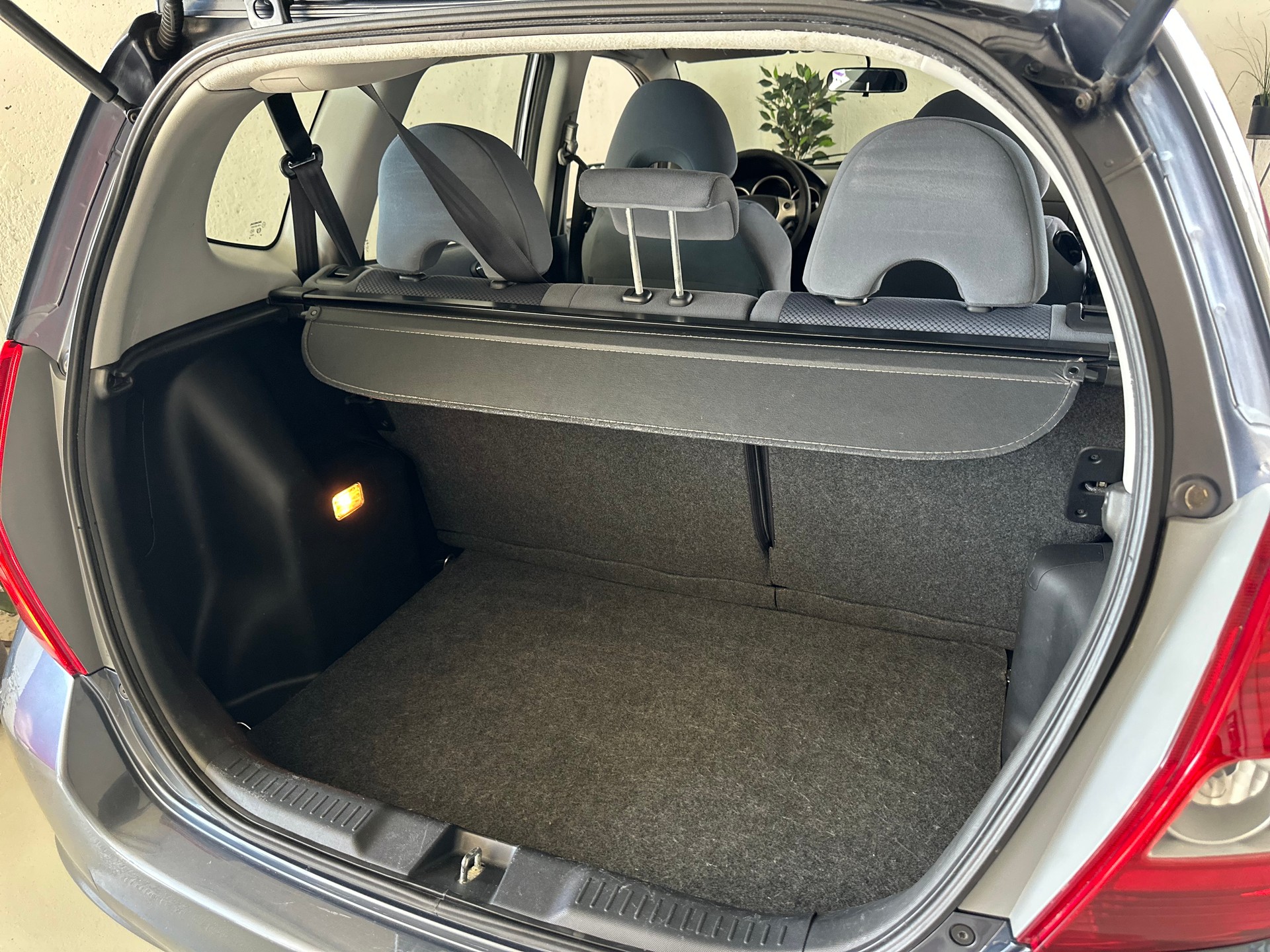 HONDA Jazz 1.4i LS Formula 1 CVT-image-8