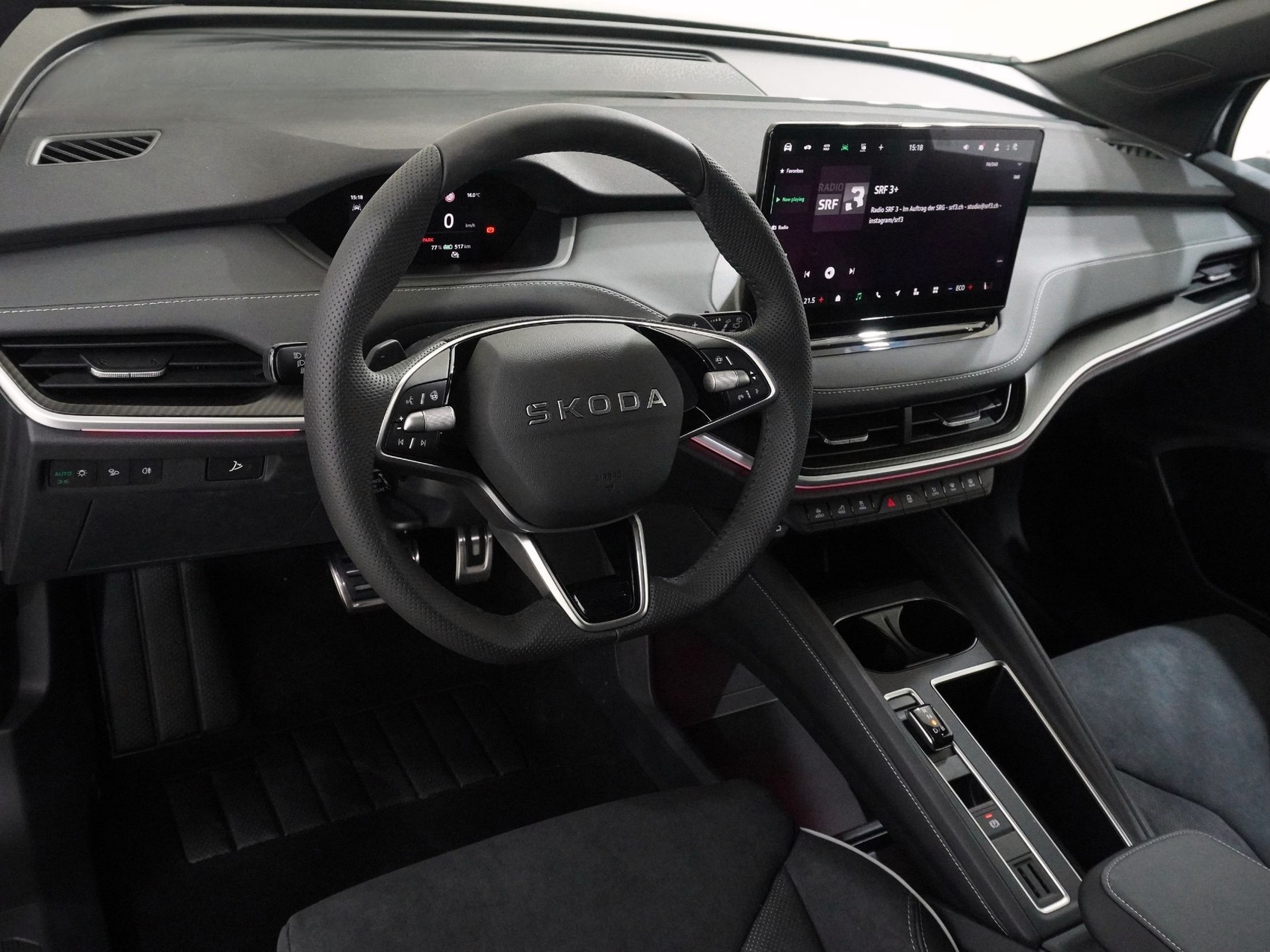 SKODA Elroq 85x SportLine Plus 4x4-image-10