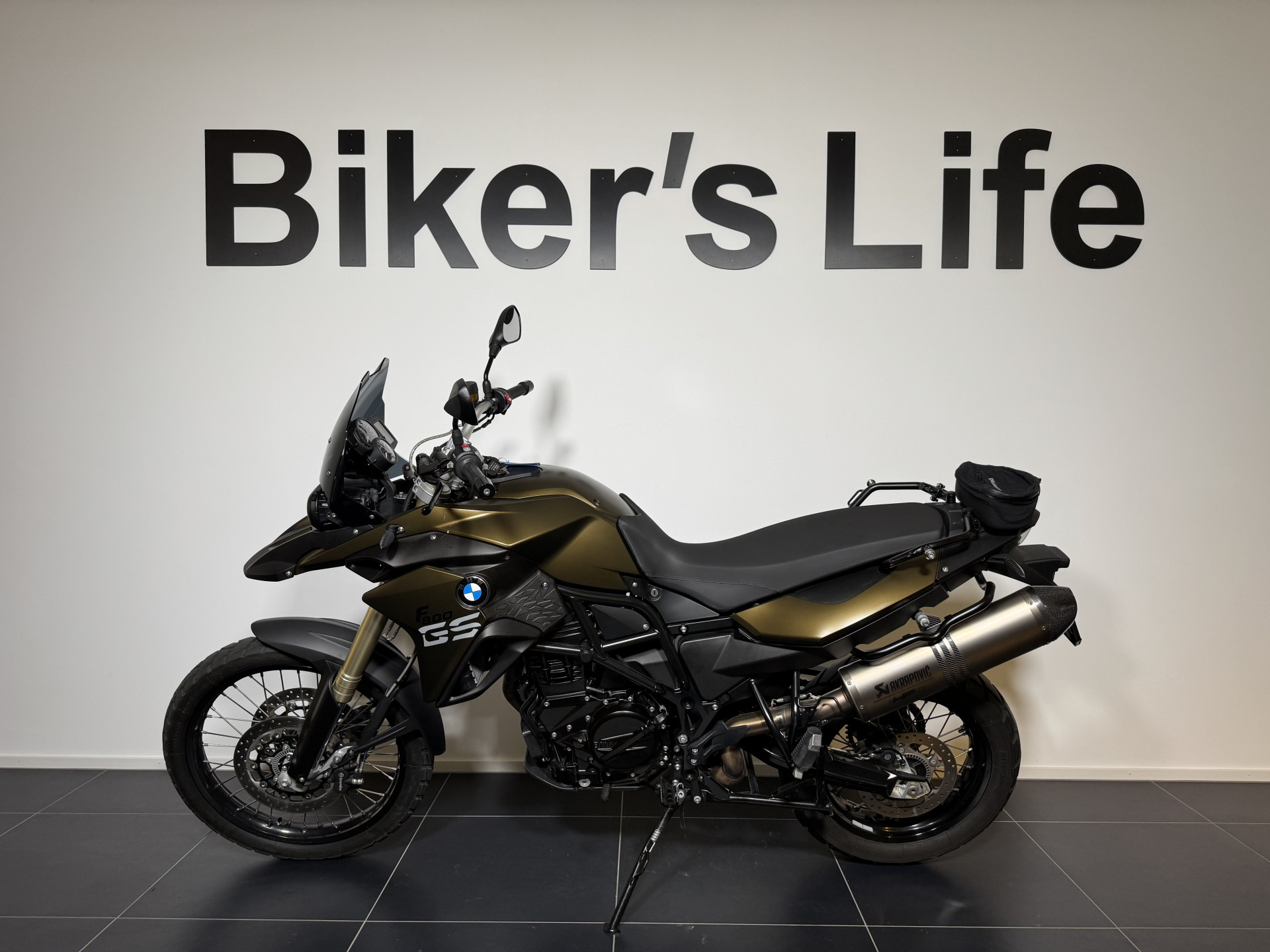 BMW F 800 GS-image-1