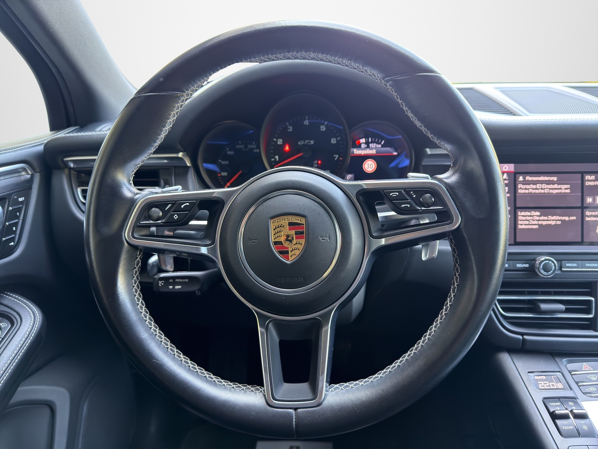 PORSCHE Macan 2.9 V6 GTS-image-16