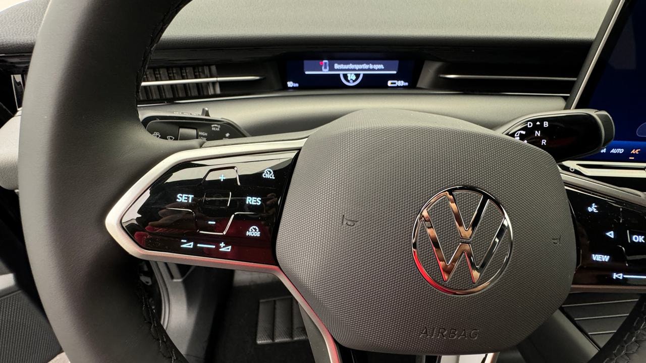 VW ID.7 Tourer Pro 77 kWh Limited-image-9