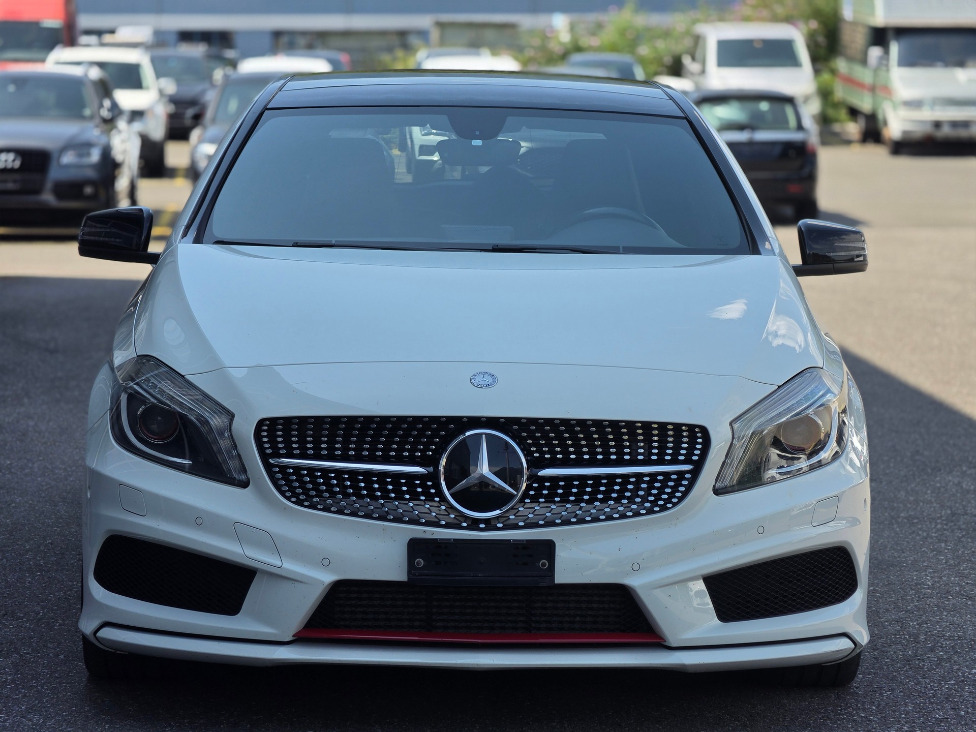 MERCEDES-BENZ A 250 Sport 4Matic 7G-DCT-showroom-element-1