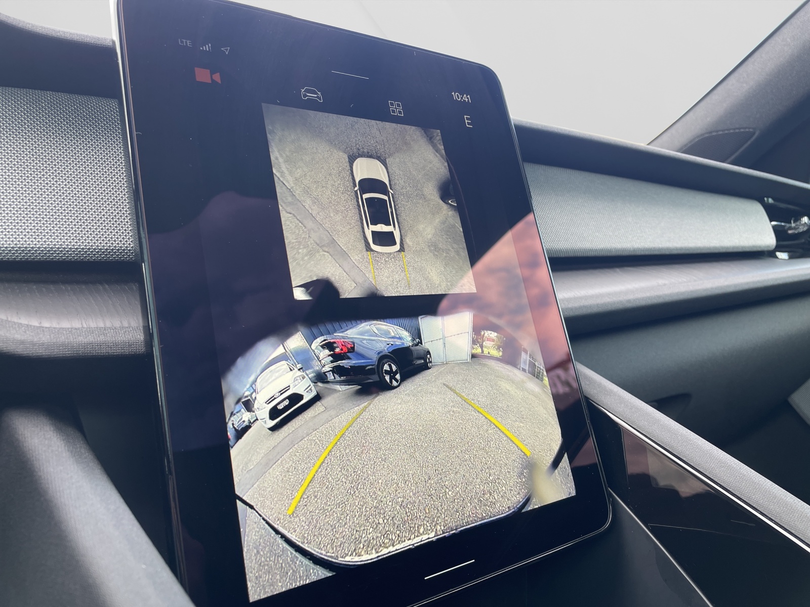 POLESTAR 2 Long Range Dual Motor-image-12