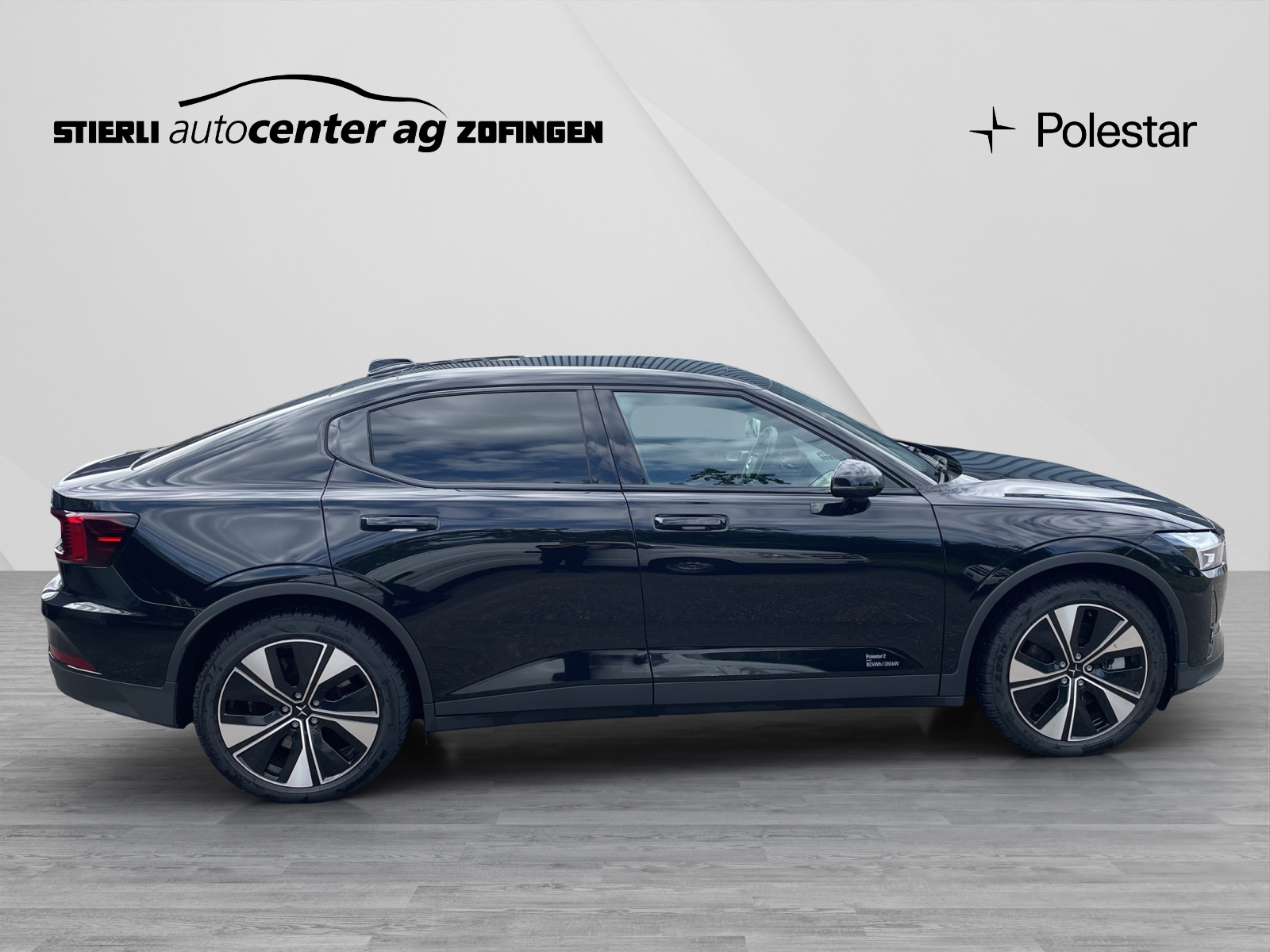 POLESTAR 2 Long Range Dual Motor-showroom-element-3