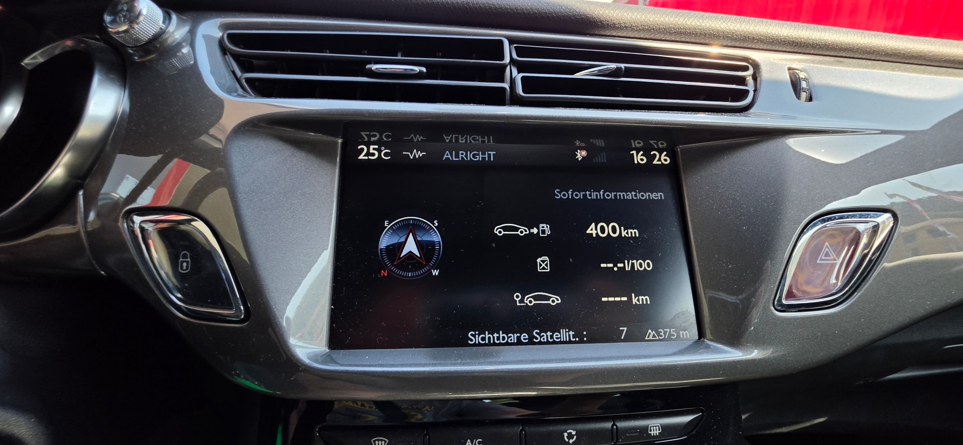 CITROEN DS3 Cabrio 1.6i-image-18