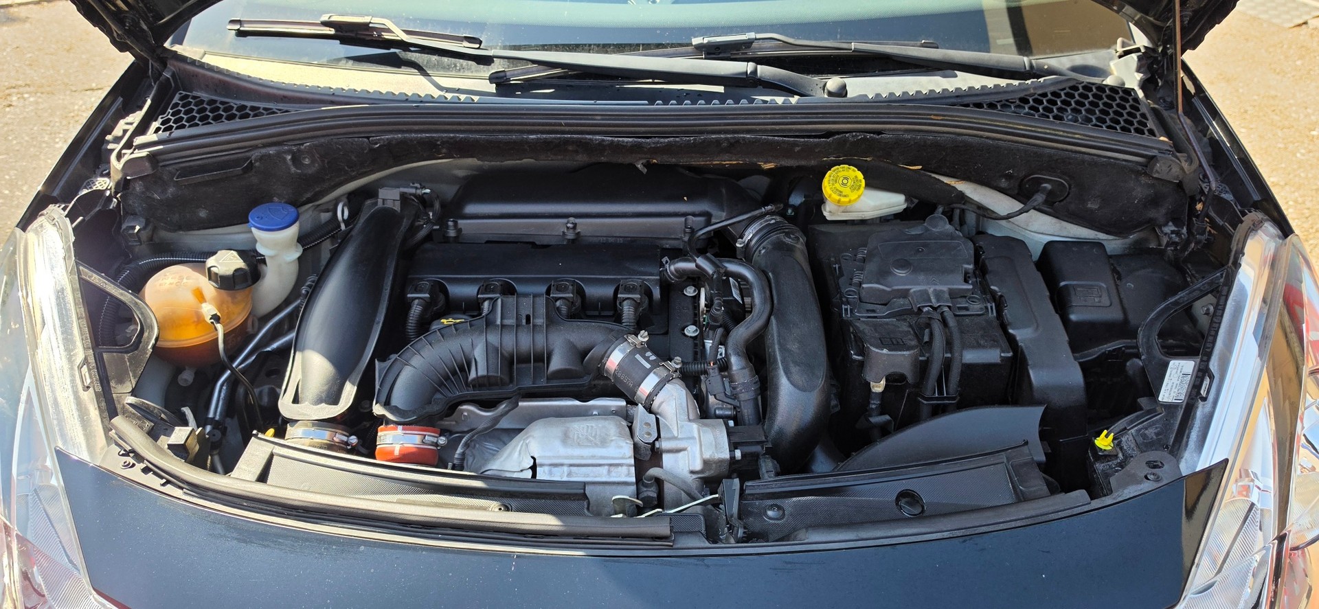CITROEN DS3 Cabrio 1.6i-image-30
