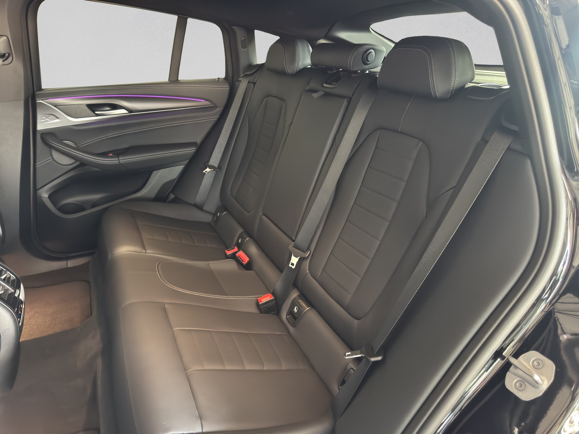 BMW X4 xDrive 48V 30d M Sport Steptronic-image-13