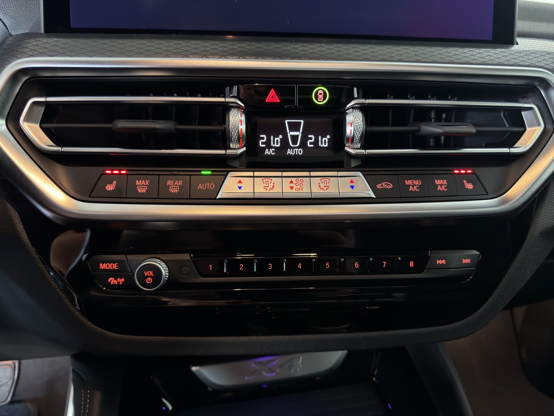 BMW X4 xDrive 48V 30d M Sport Steptronic-image-13