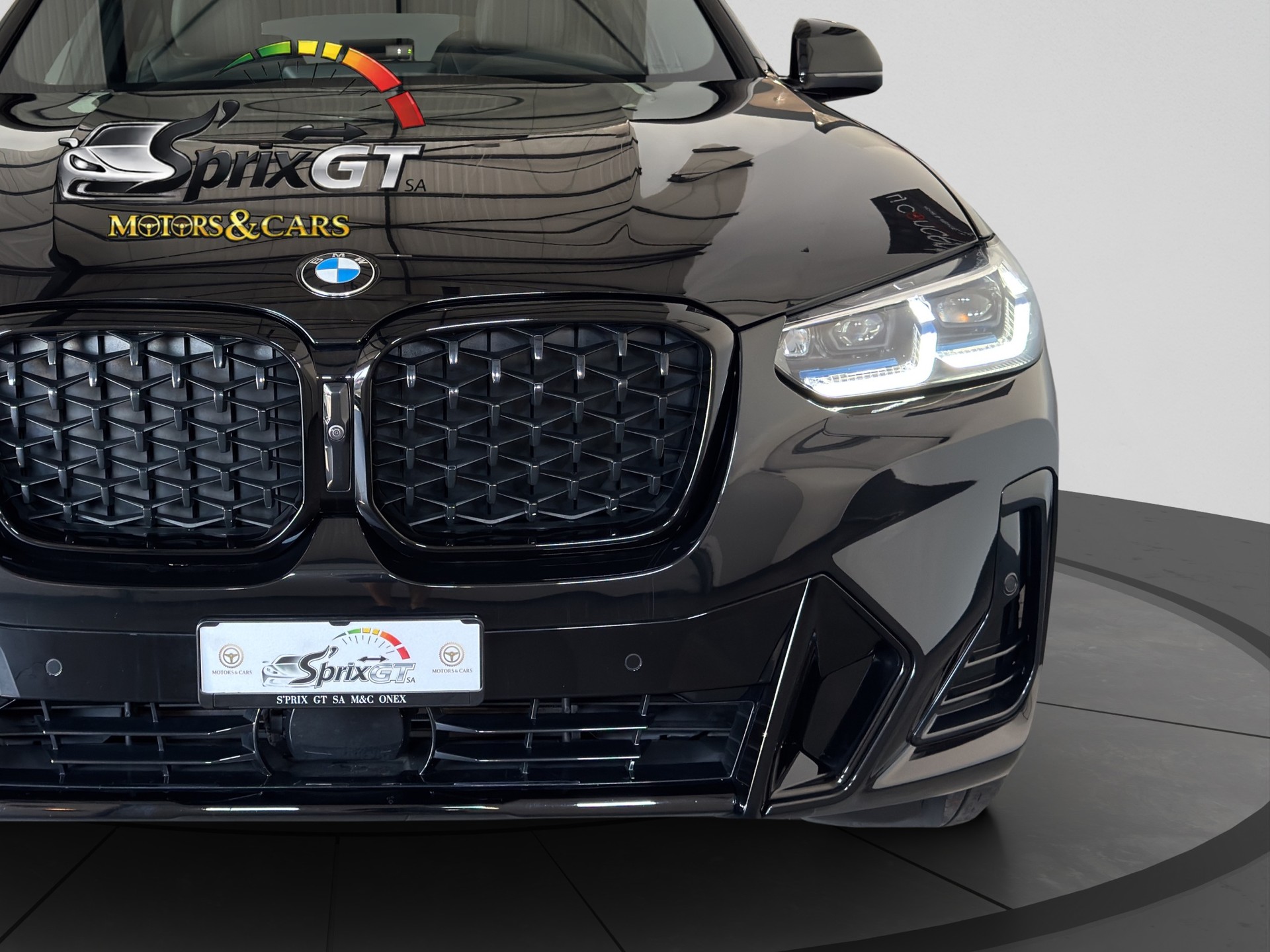 BMW X4 xDrive 48V 30d M Sport Steptronic-image-7