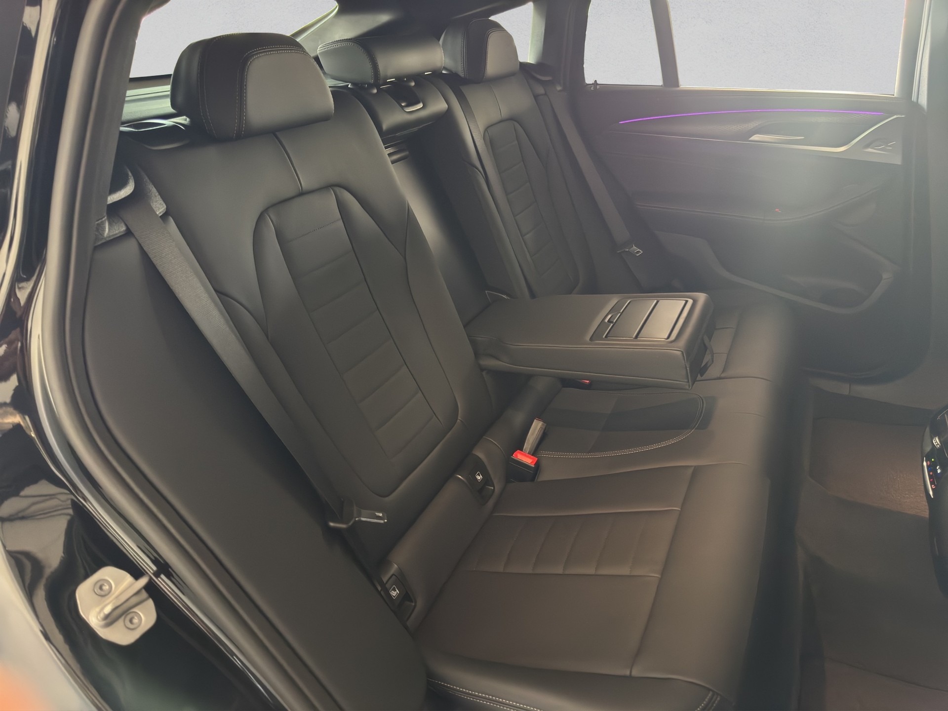 BMW X4 xDrive 48V 30d M Sport Steptronic-image-16