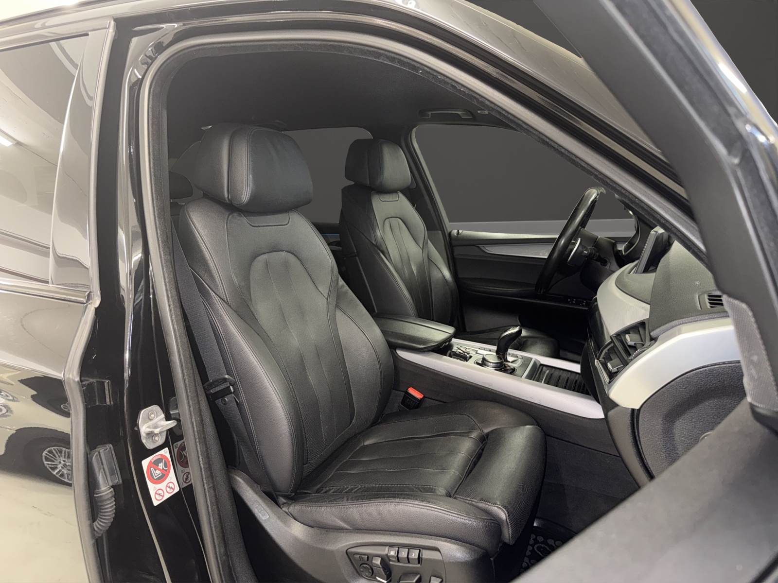 BMW X5 xDrive 40d M-Paket Steptronic-image-7