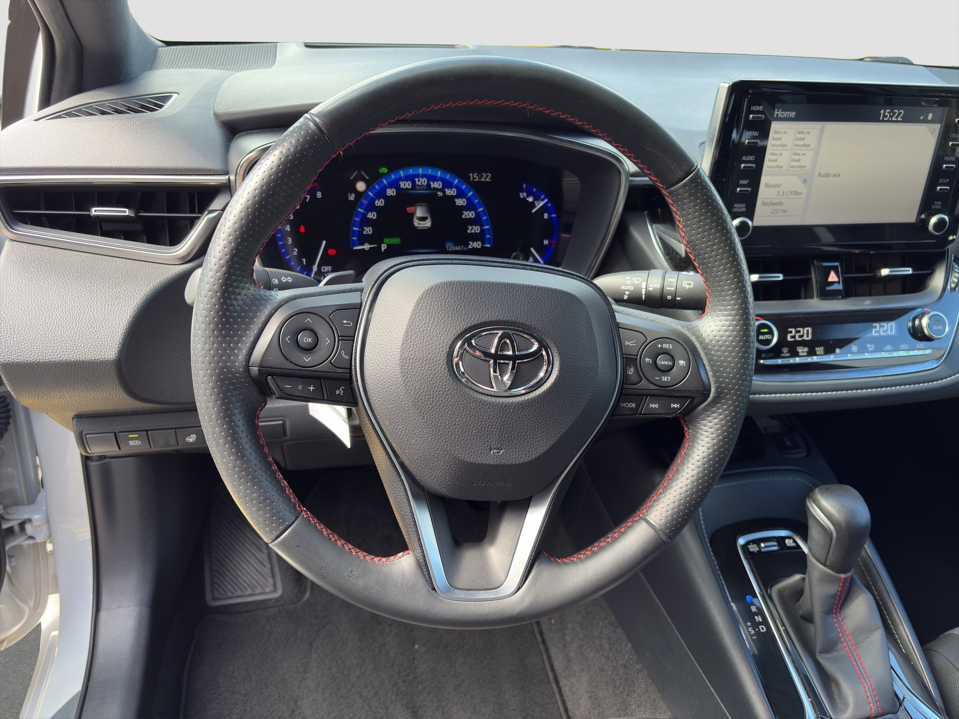 TOYOTA Corolla 2.0 HSD GR-S e-CVT-image-8