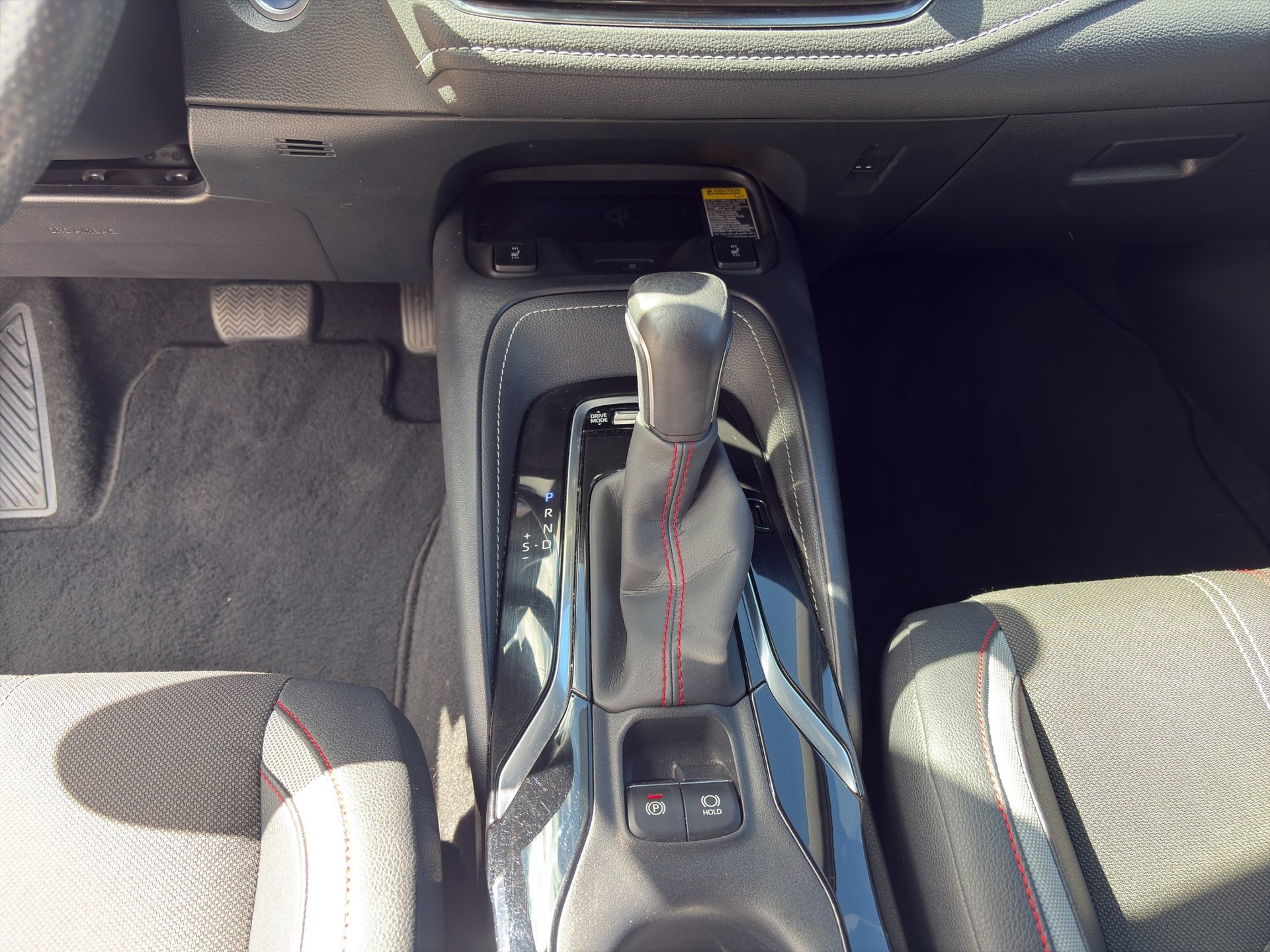 TOYOTA Corolla 2.0 HSD GR-S e-CVT-image-12