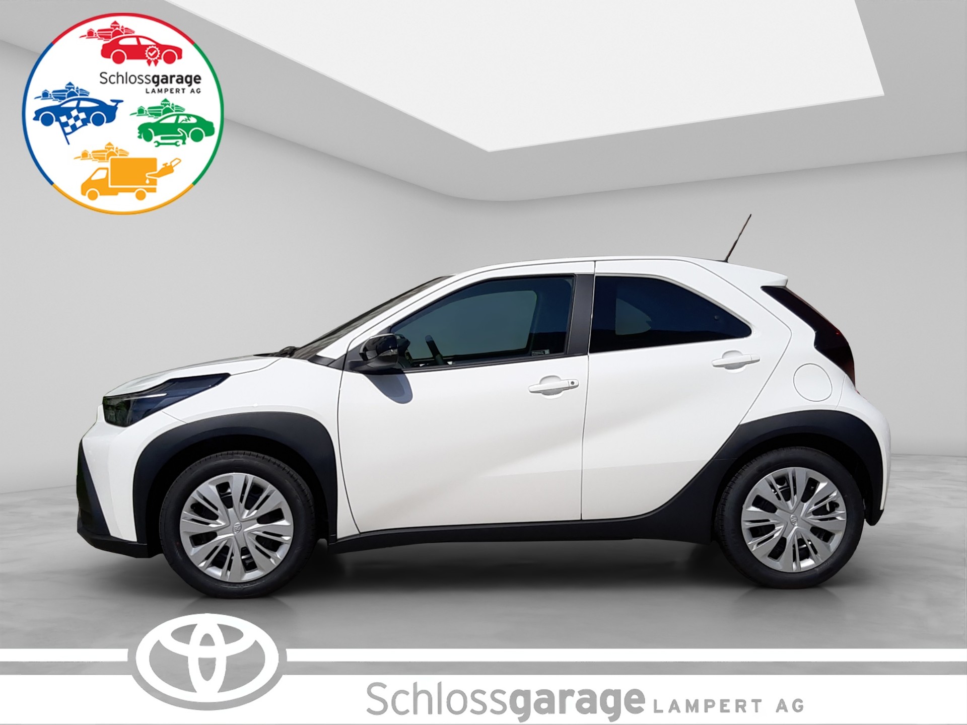 TOYOTA Aygo X 1.5 VVT-i HSD Comfort-showroom-element-2