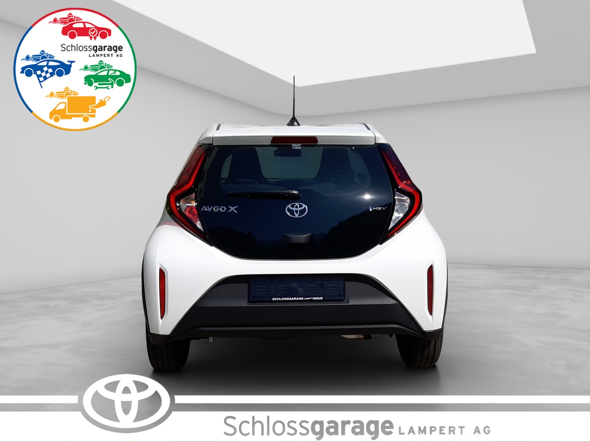 TOYOTA Aygo X 1.5 VVT-i HSD Comfort-image-4