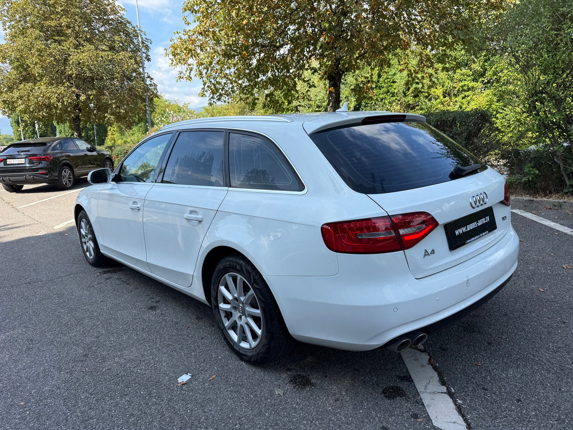 AUDI A4 Avant 2.0 TDI multitronic-image-9