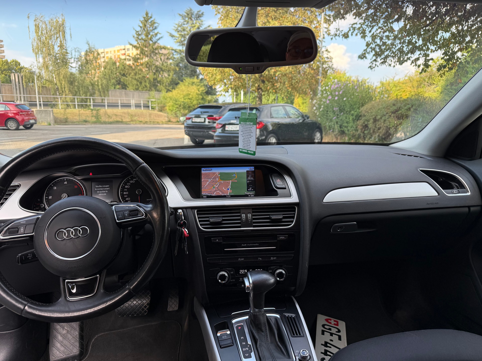 AUDI A4 Avant 2.0 TDI multitronic-showroom-element-3