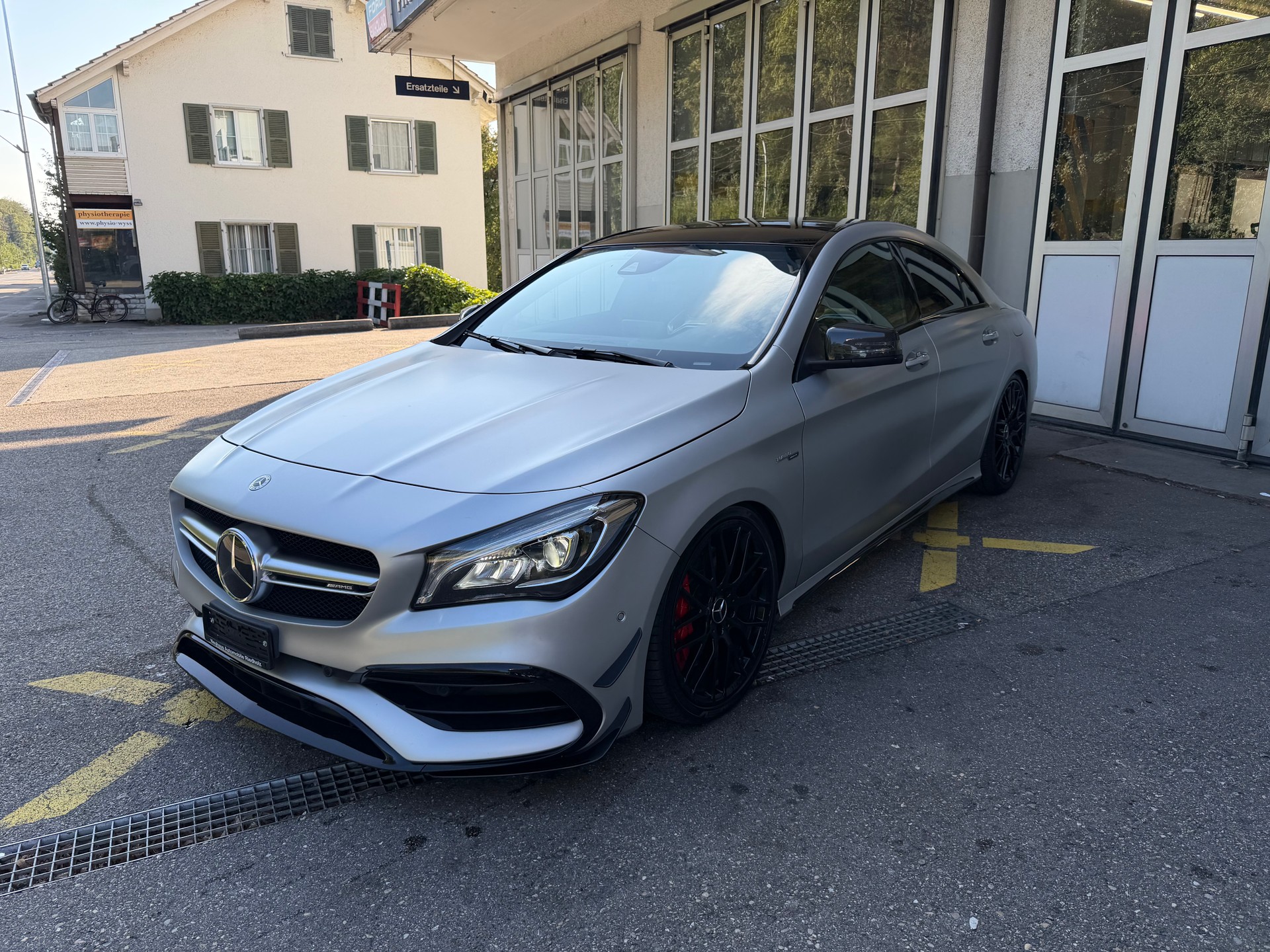 MERCEDES-BENZ CLA 45 AMG 4Matic Speedshift-showroom-element-1
