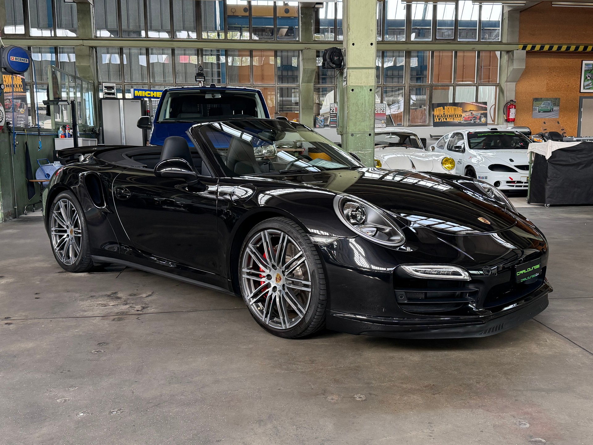 PORSCHE 911 Turbo Cabriolet PDK Automat-image-10