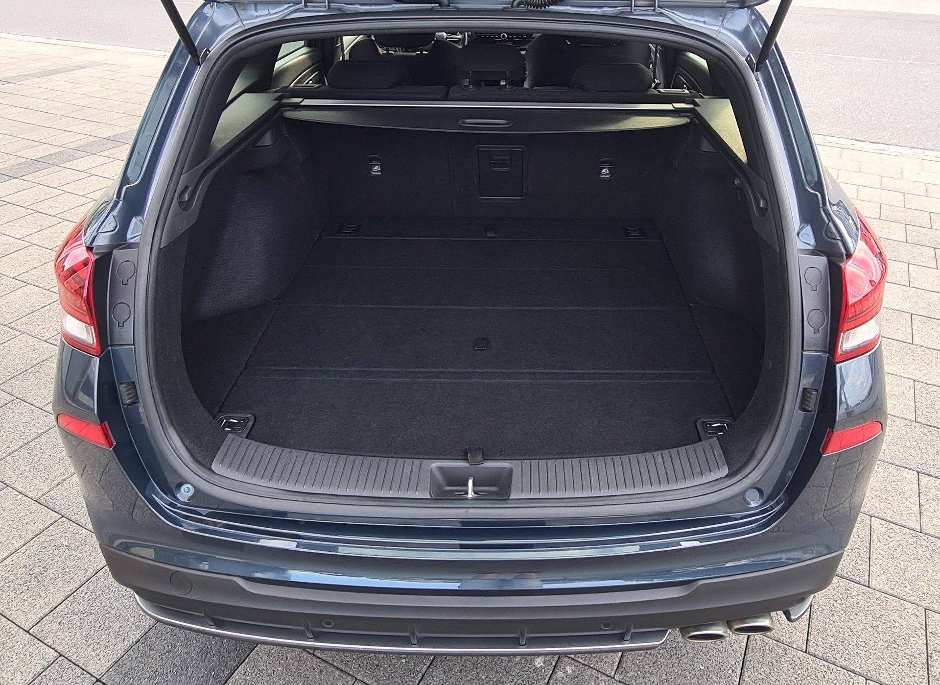 HYUNDAI i30 Wagon 1.5 T-GDi N Line 48V MH DCT-image-12