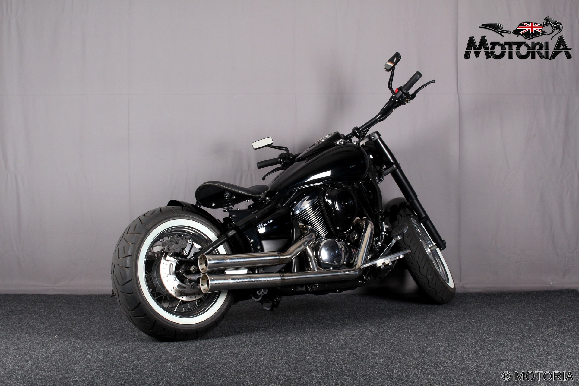 KAWASAKI VN 900 BOBBER-showroom-element-2