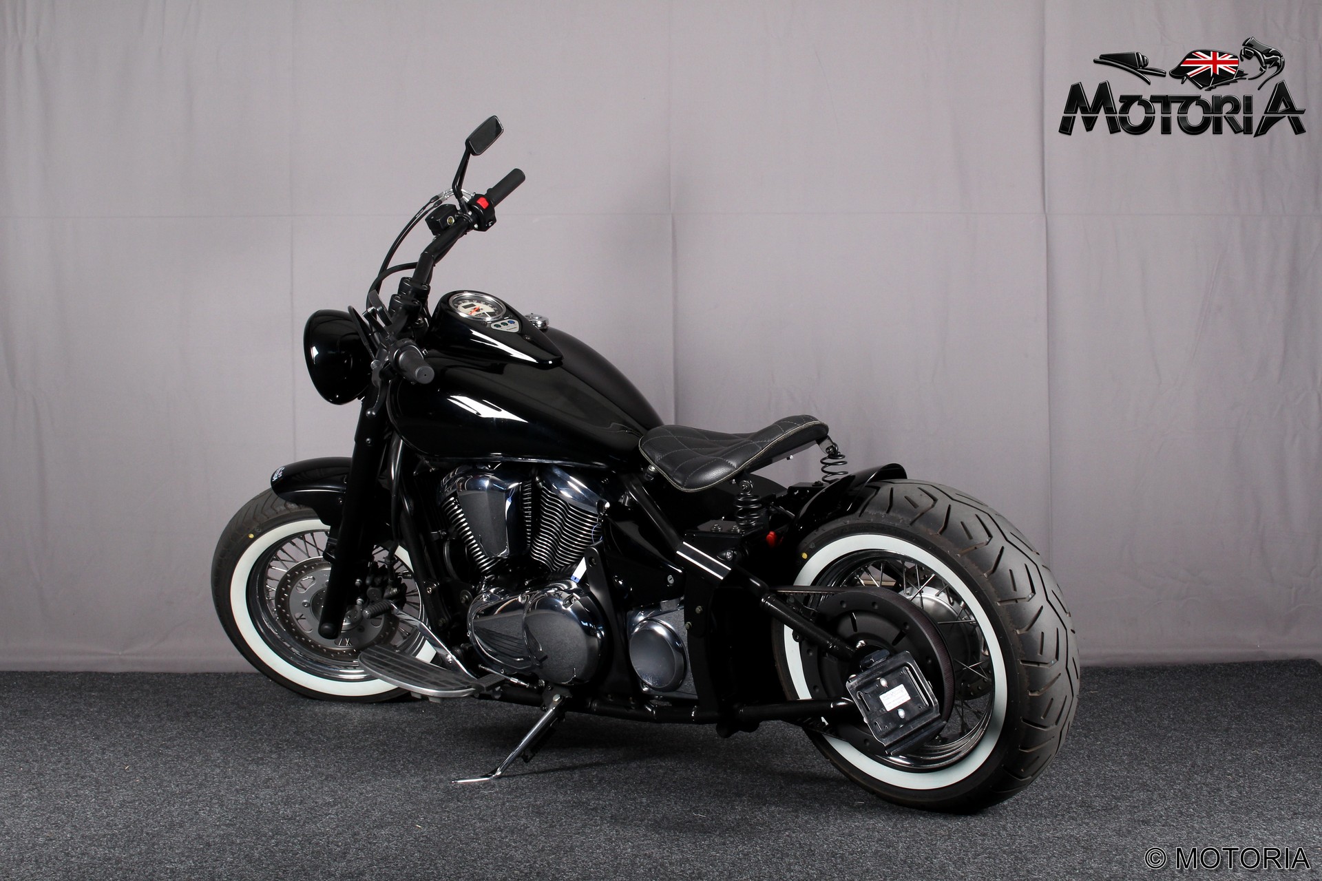 KAWASAKI VN 900 BOBBER-image-4