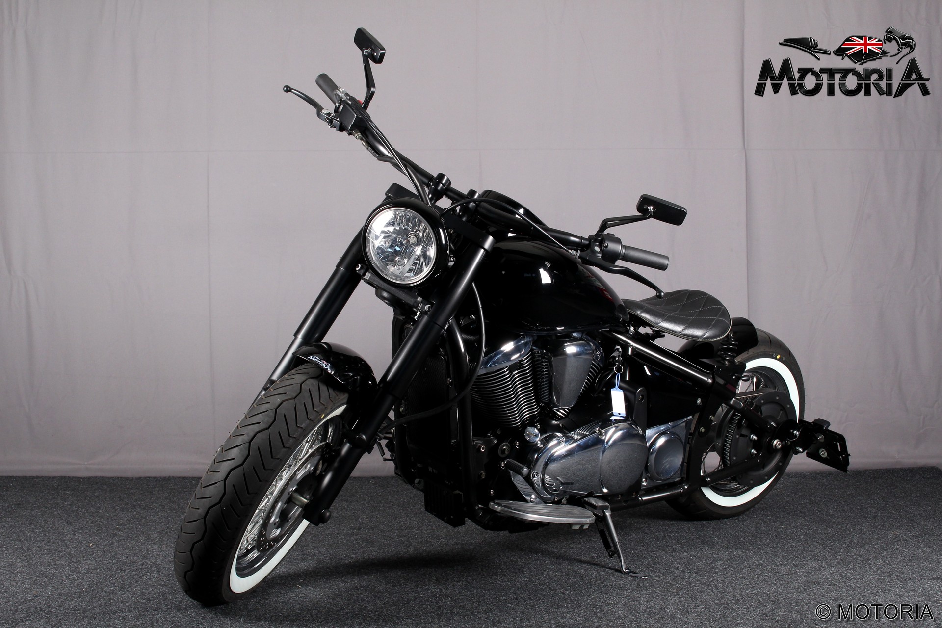 KAWASAKI VN 900 BOBBER-image-6