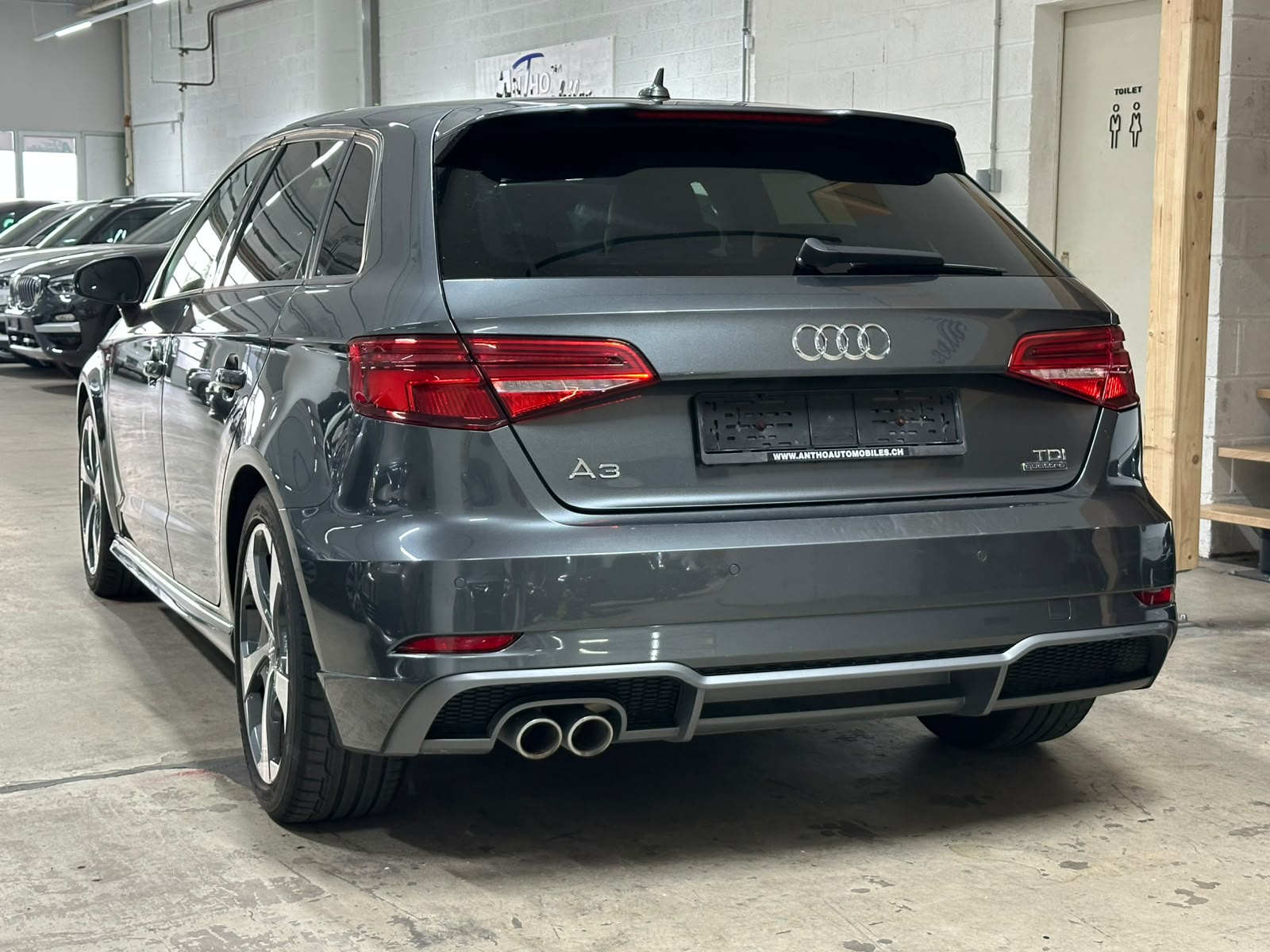 AUDI A3 Sportback 2.0 TDI S-Line S-tronic Quattro-image-7