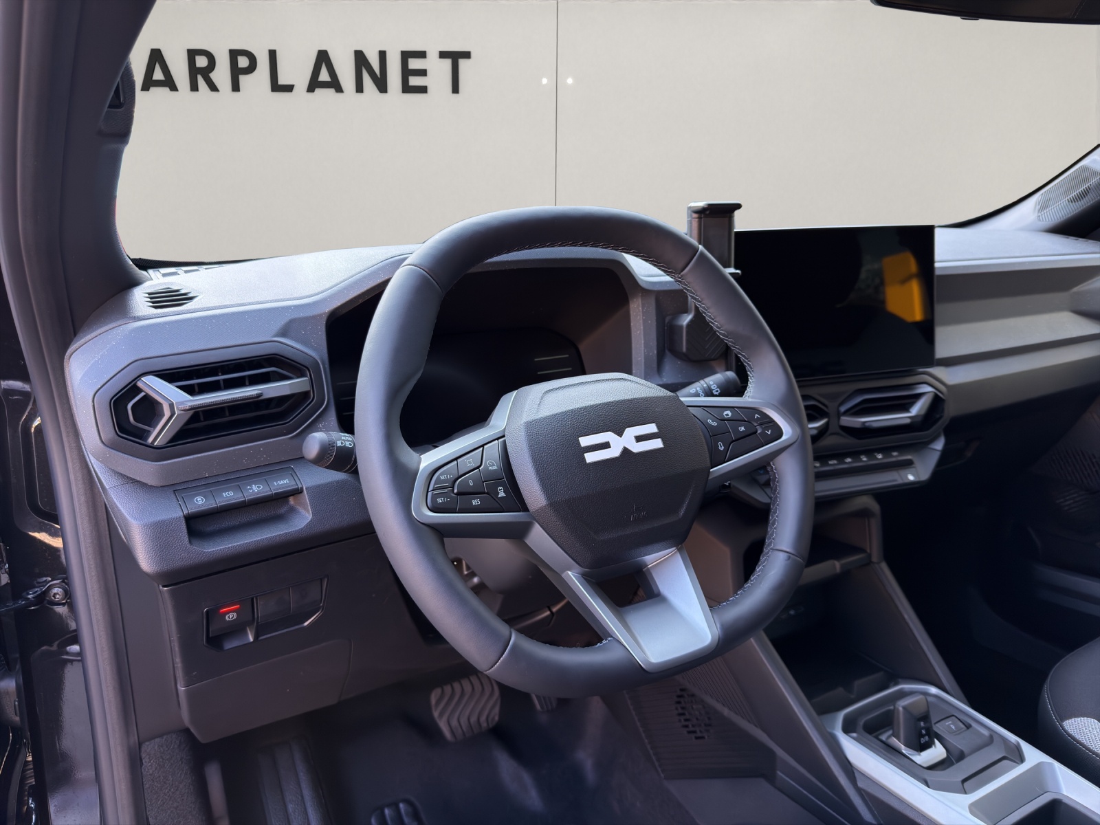 DACIA Duster 1.8 Hybrid Journey-image-6