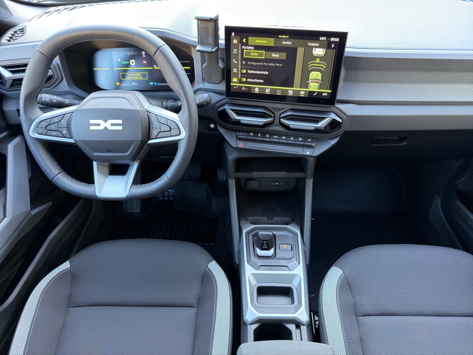 DACIA Duster 1.8 Hybrid Journey-image-7