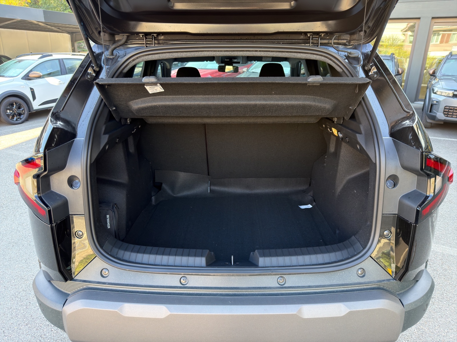 DACIA Duster 1.8 Hybrid Journey-image-4