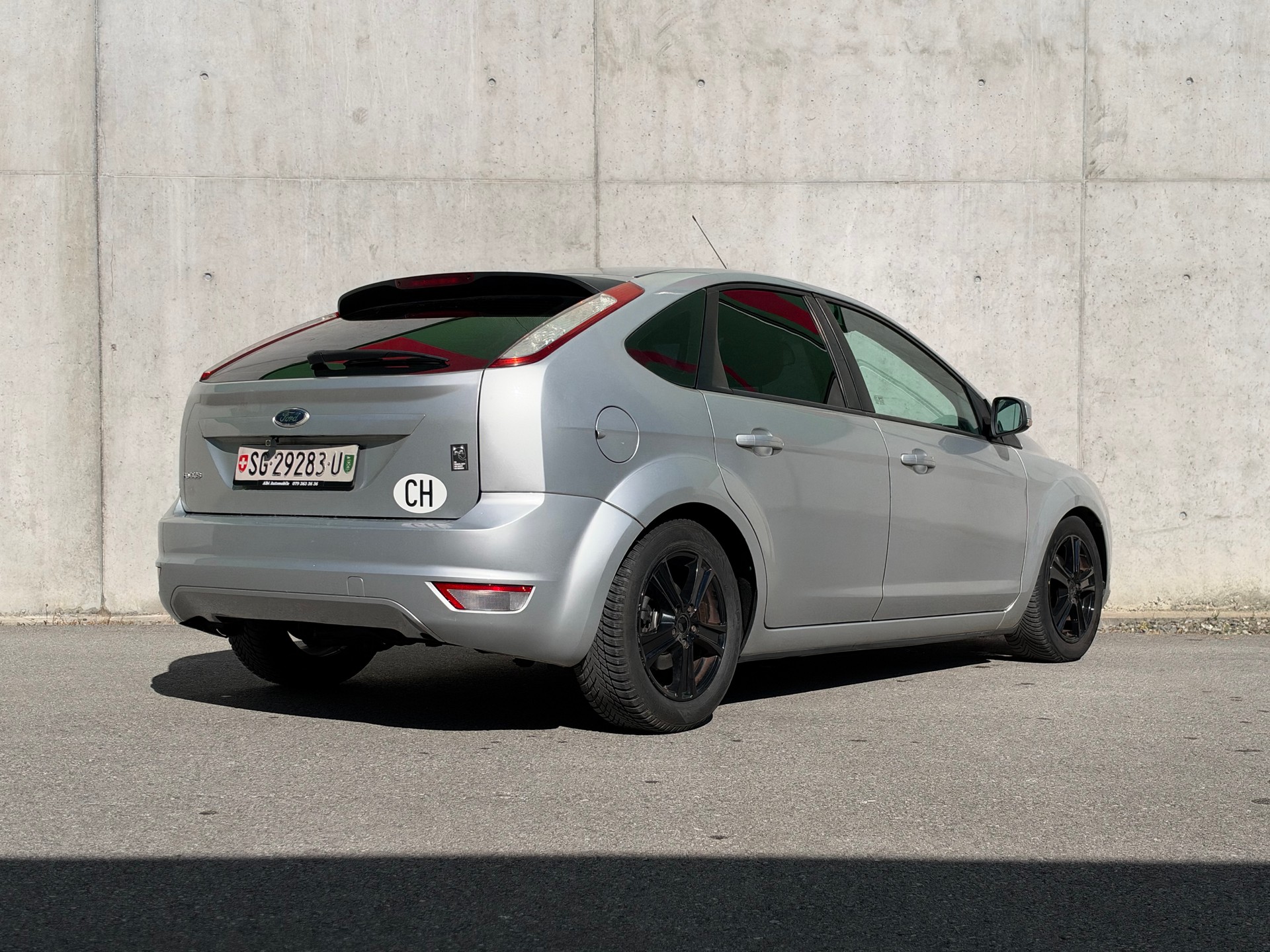 FORD Focus 1.6i VCT Carving-image-5