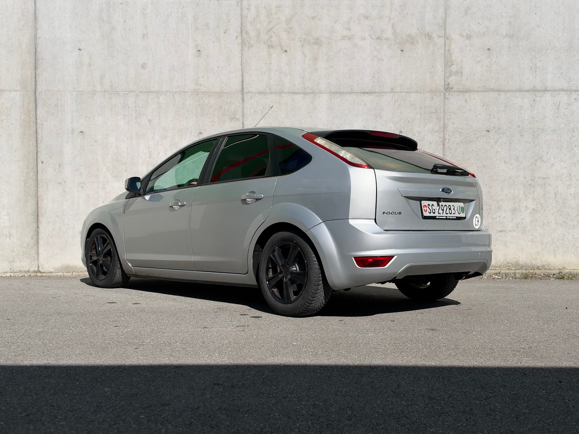 FORD Focus 1.6i VCT Carving-image-8
