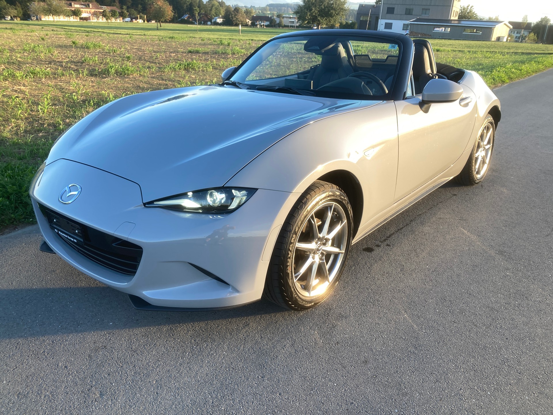 MAZDA MX-5 Skyactiv-G 132 Exclusive-line
