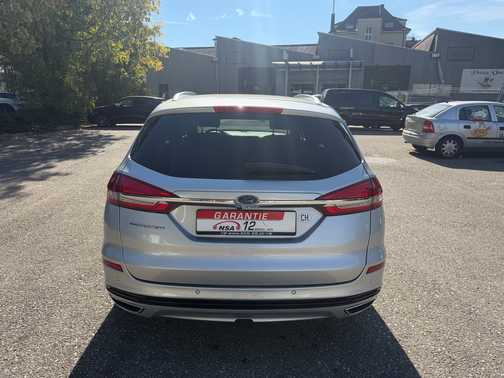 FORD Mondeo 2.0 TDCi Trend Automatik ** Gr-Navi ** RF-Kamera ** Sitzmemory ** Anh-Kupplung ** PDC V+H ** Frisch Ab MFK **-image-12