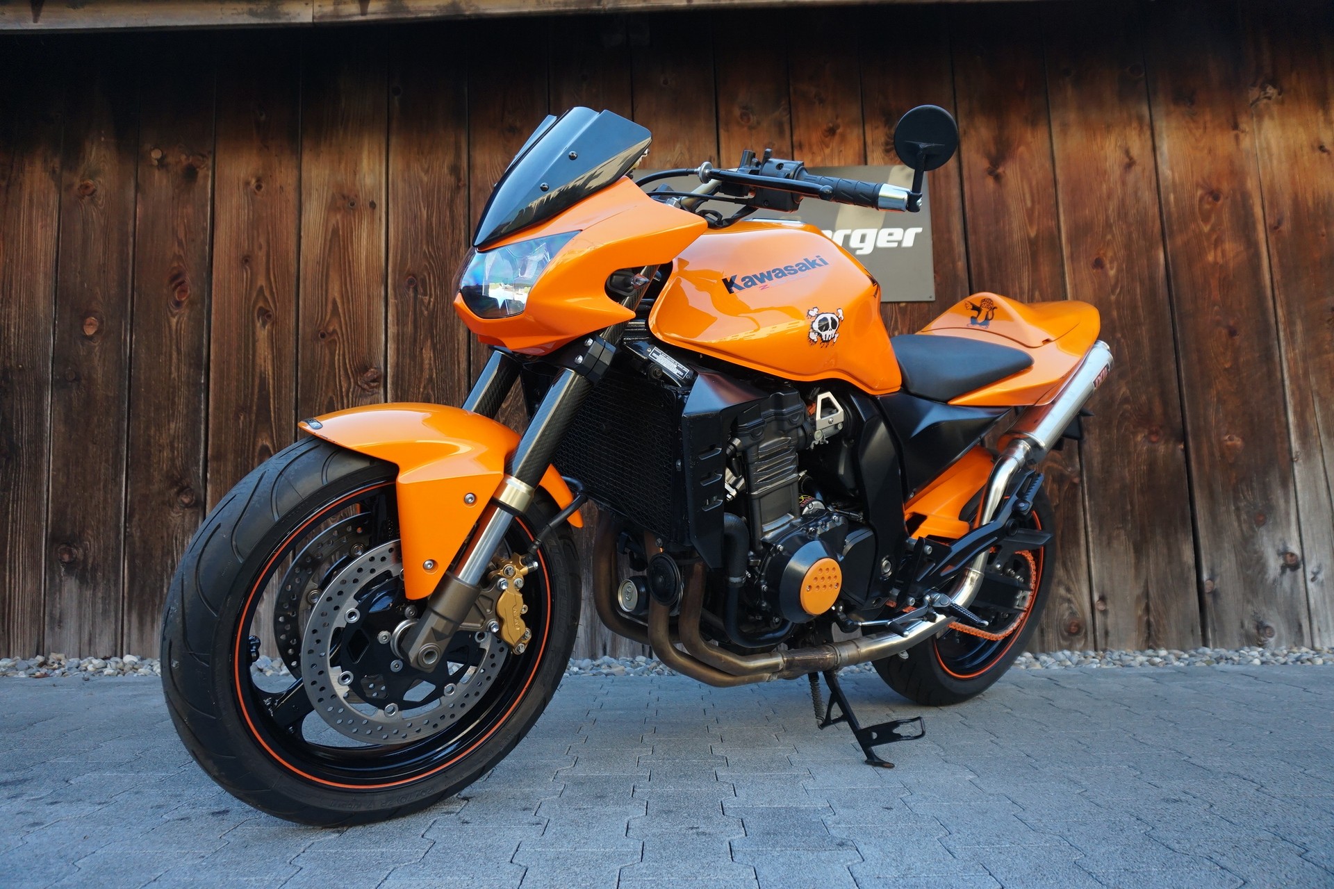 KAWASAKI Z 1000 mit IXIL Auspuff-image-6