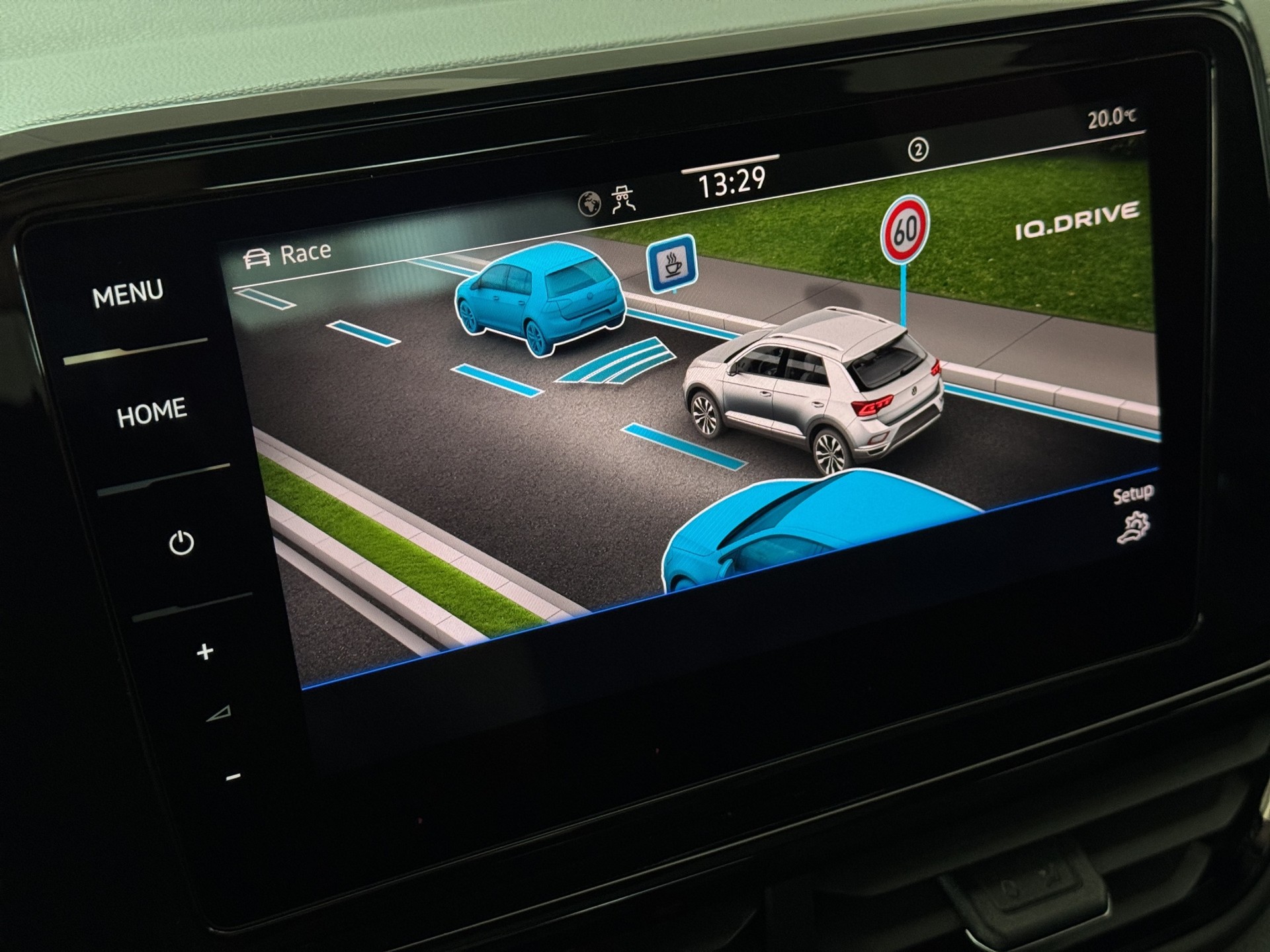 VW T-Roc 2.0 TSI R-Performance DSG 4M. "Akrapovic-Pano-Leder-DCC-8 fach Bereift"-image-23