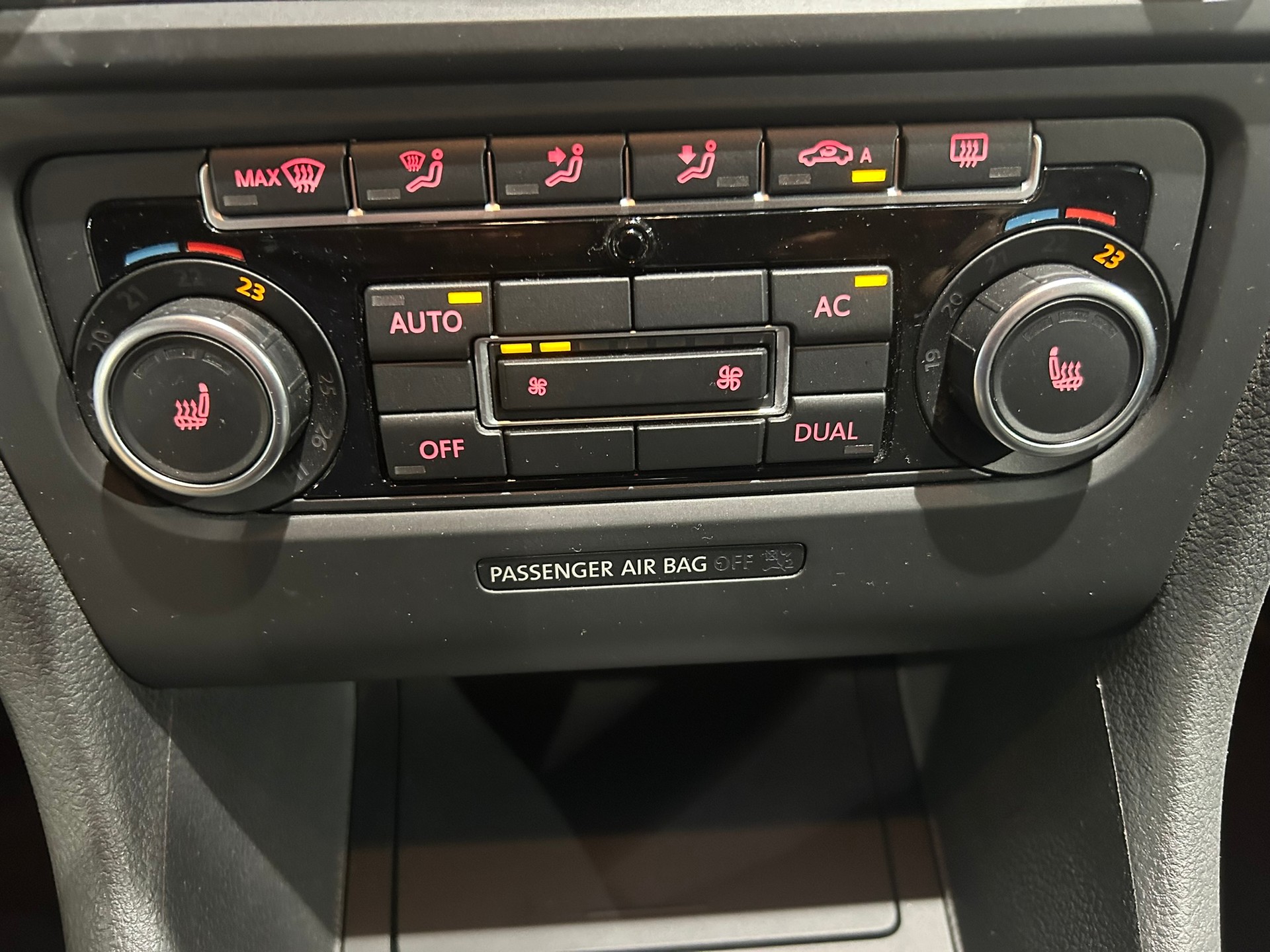 VW Golf 1.4 TSI Team-image-27